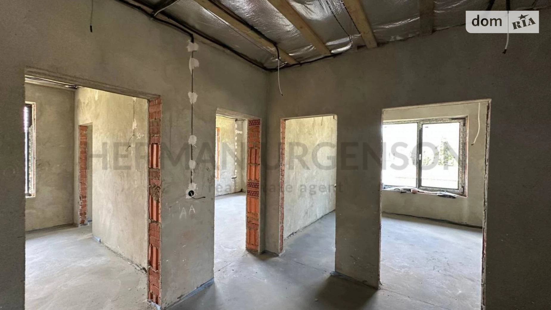 Продается одноэтажный дом 153 кв. м с камином, цена: 145000 $ - фото 4