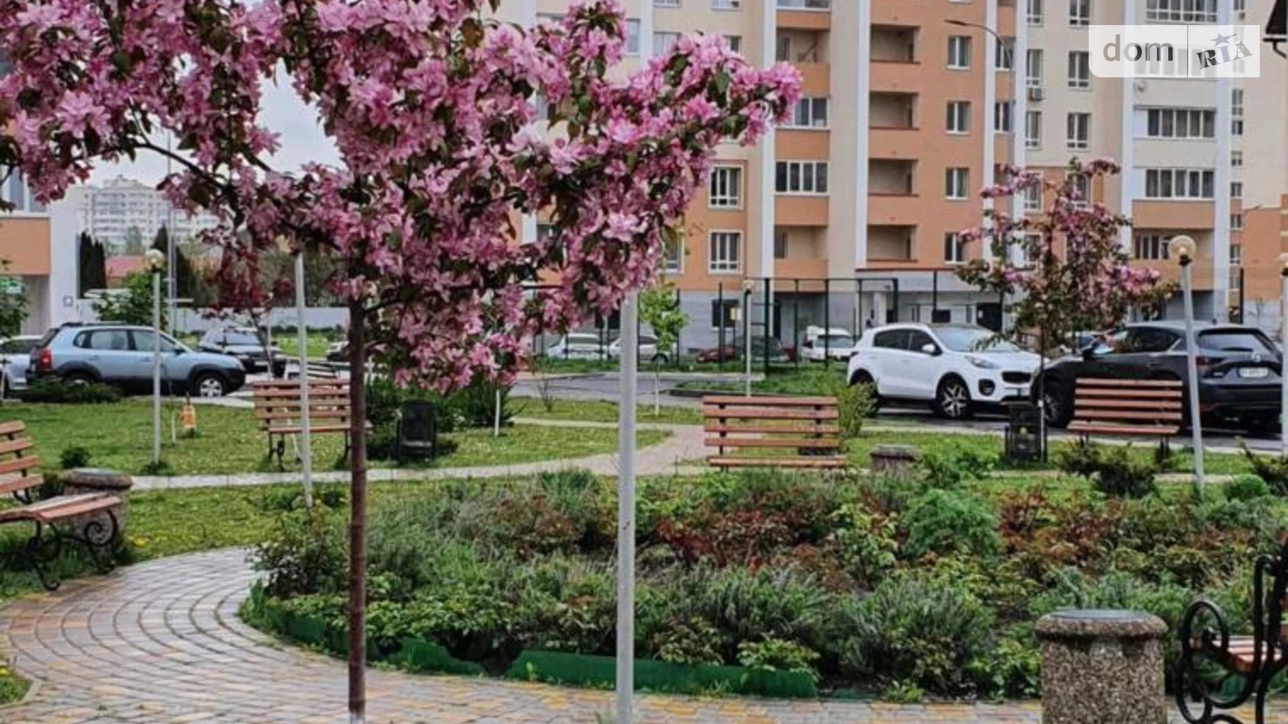 Продається 2-кімнатна квартира 68.4 кв. м у Софіївській Борщагівці, вул. Павла Чубинського, 8Б - фото 2