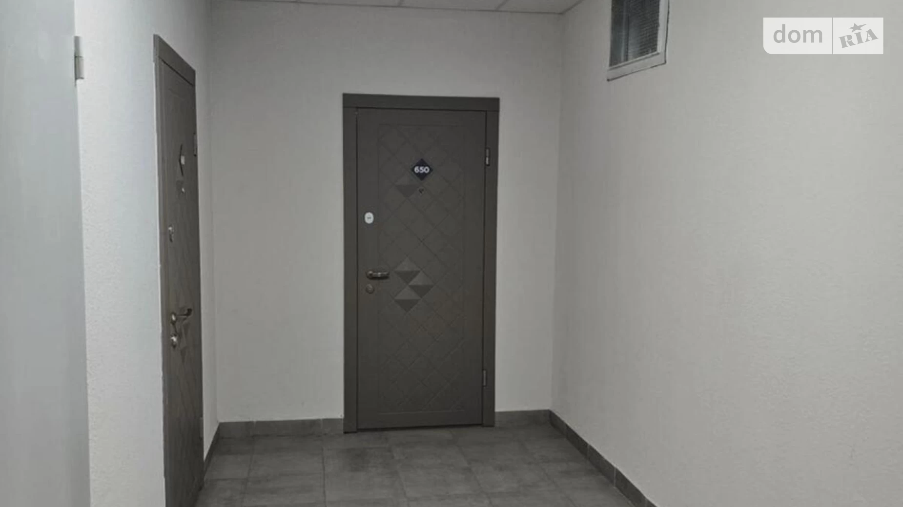 Сдается в аренду офис 87 кв. м в бизнес-центре, цена: 1000 $ - фото 4