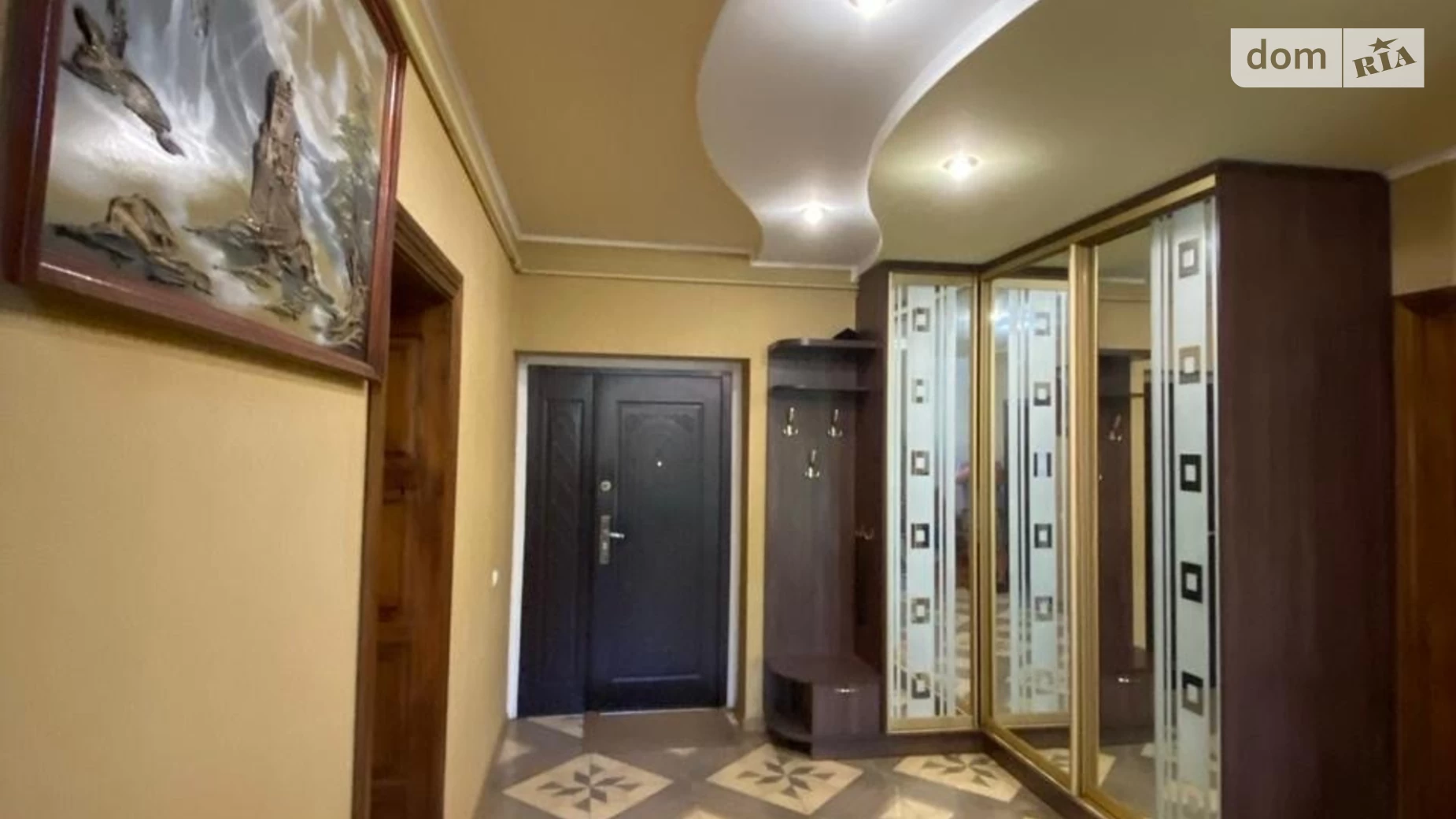 Продается дом на 2 этажа 209 кв. м с мансардой, цена: 230000 $ - фото 2