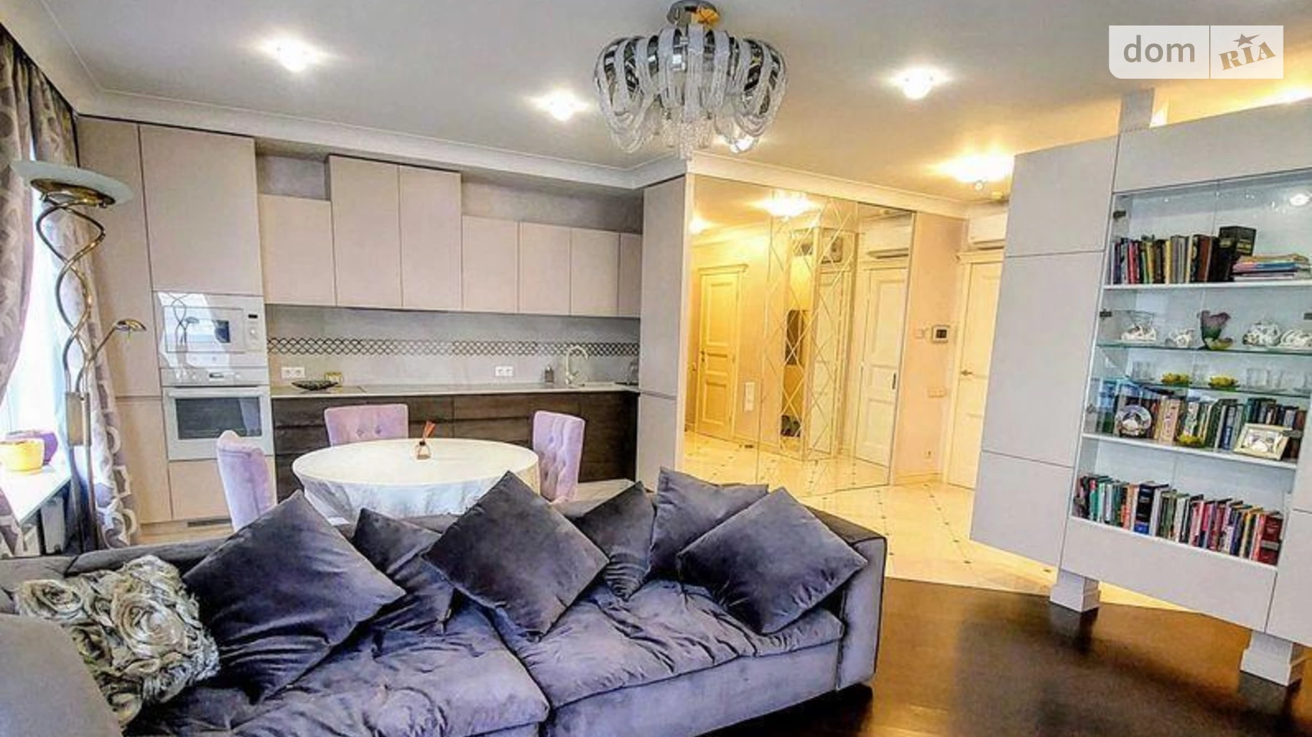 Продается 2-комнатная квартира 65 кв. м в Киеве, просп. Николая  Бажана, 1А - фото 2