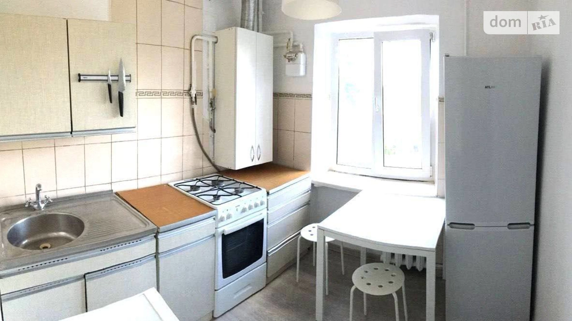 Сдается в аренду 1-комнатная квартира 34 кв. м в Львове, ул. Пасечная, 47 - фото 2
