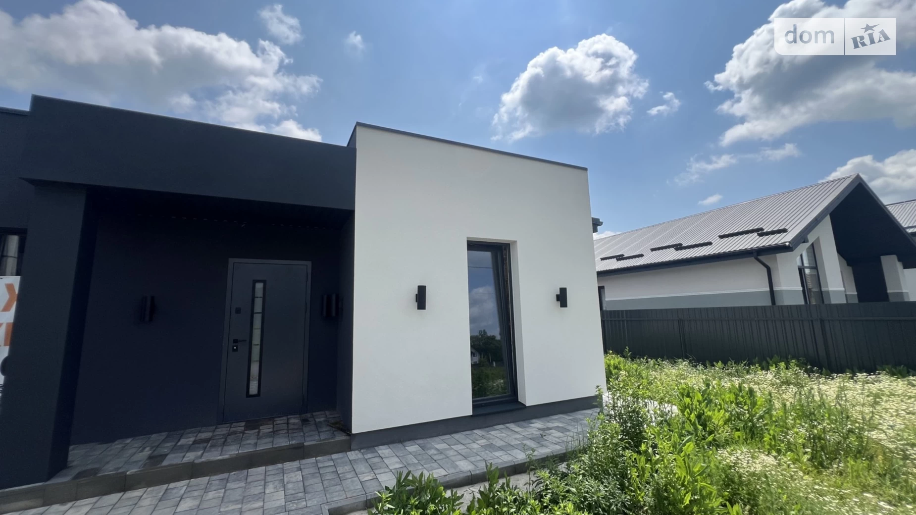 Продается одноэтажный дом 95 кв. м с балконом, цена: 105000 $ - фото 3