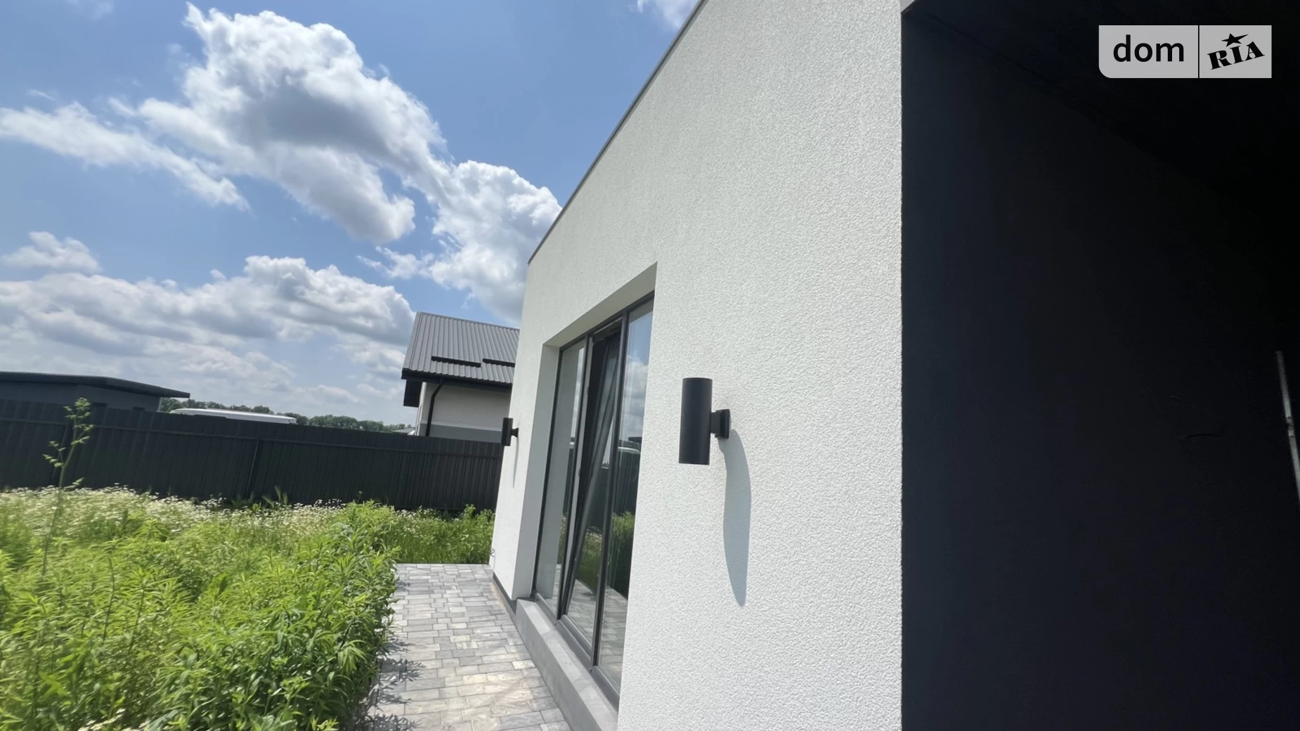 Продается одноэтажный дом 95 кв. м с балконом, цена: 105000 $ - фото 5
