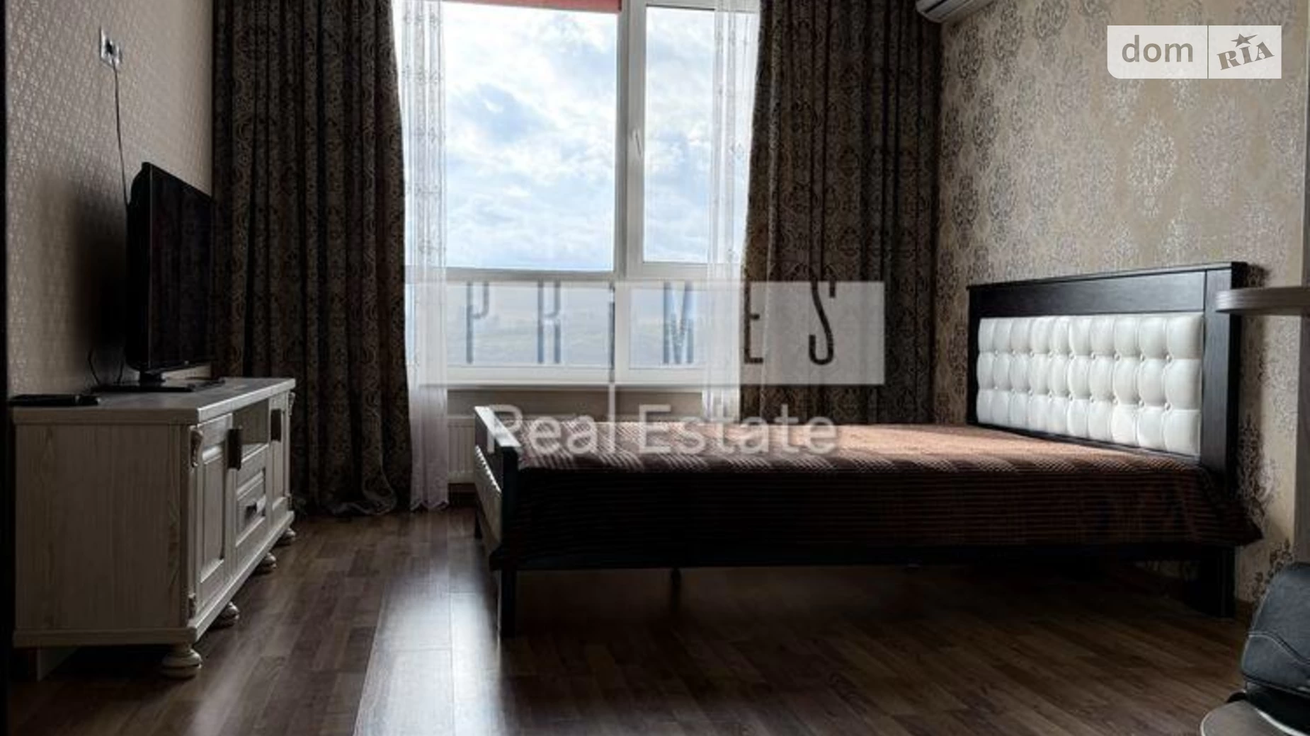 Продается 1-комнатная квартира 48 кв. м в Киеве, просп. Николая  Бажана, 1А - фото 3