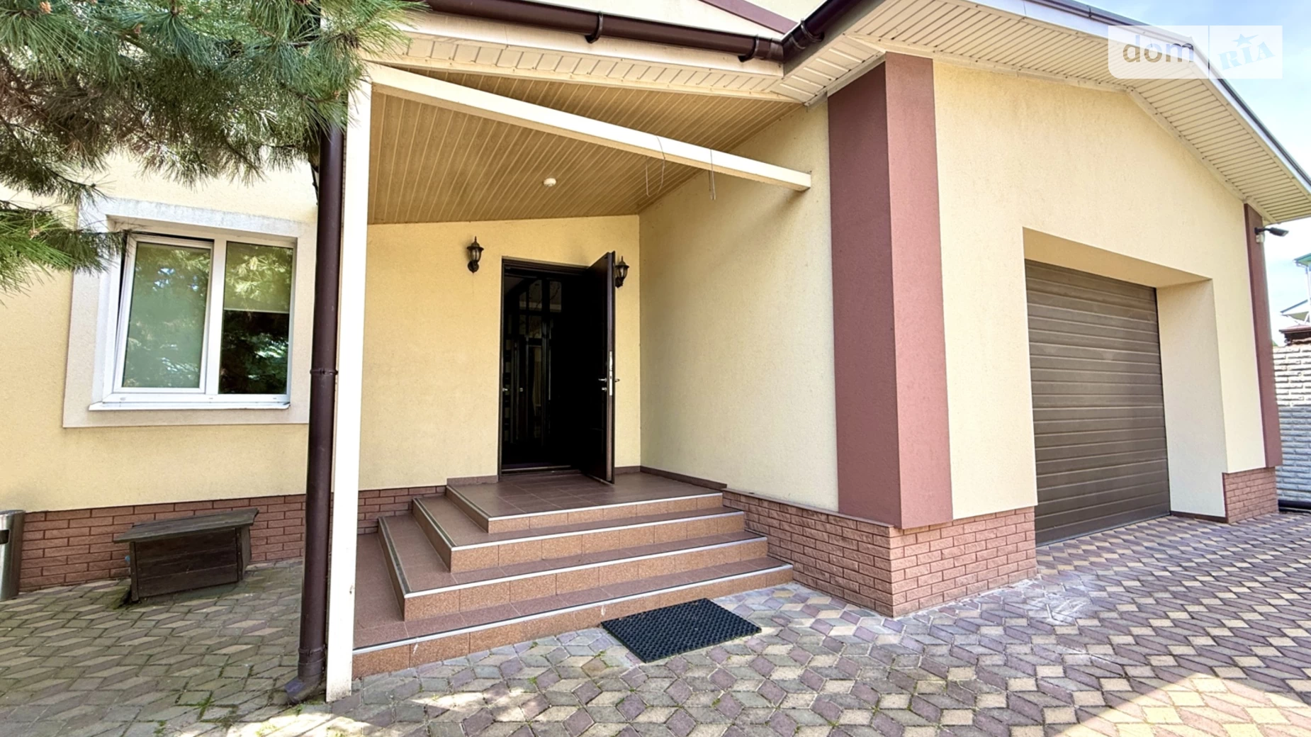 Продается дом на 2 этажа 234 кв. м с садом, цена: 175000 $ - фото 3