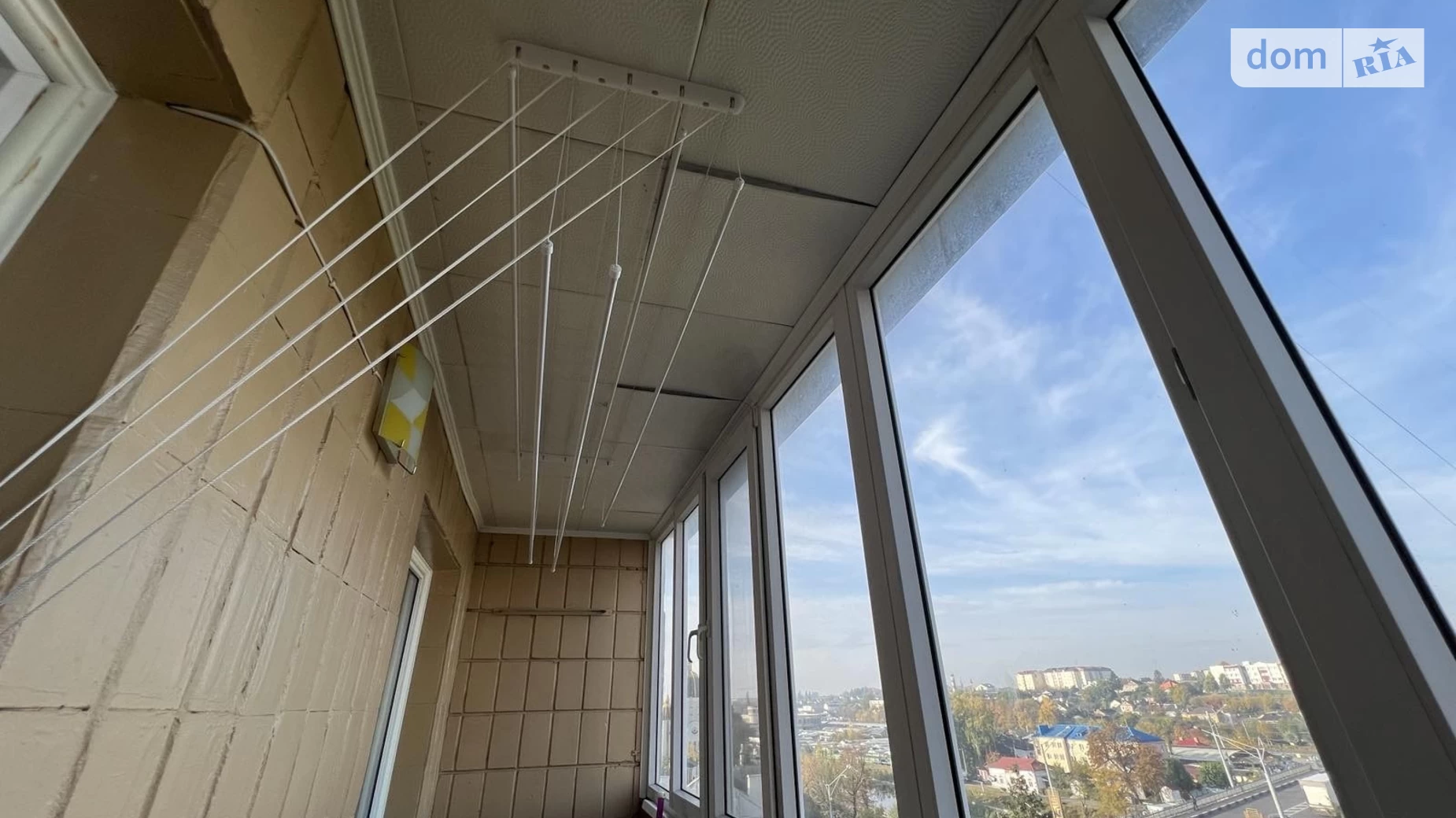 Продается 2-комнатная квартира 47 кв. м в Ровно, ул. Соборная, 264 - фото 5