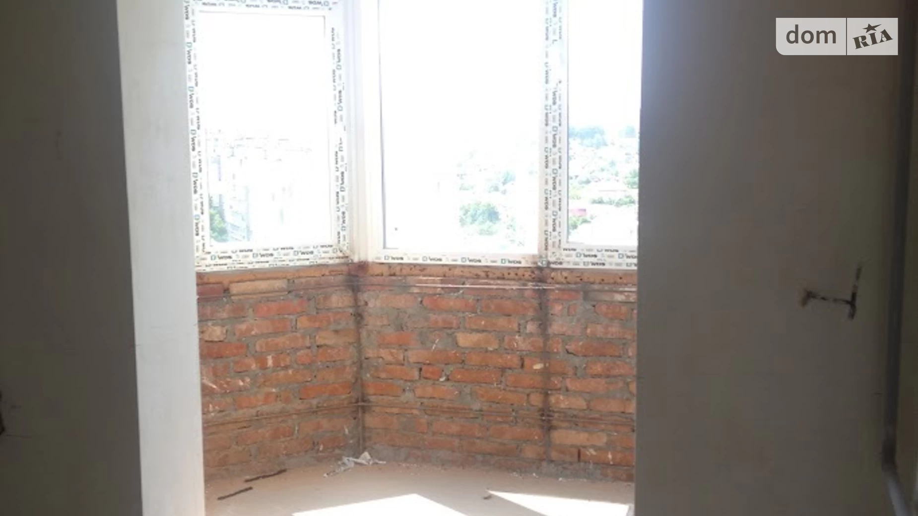 Продается 1-комнатная квартира 48 кв. м в Хмельницком, ул. Романа Шухевича(Курчатова), 2/2А - фото 3