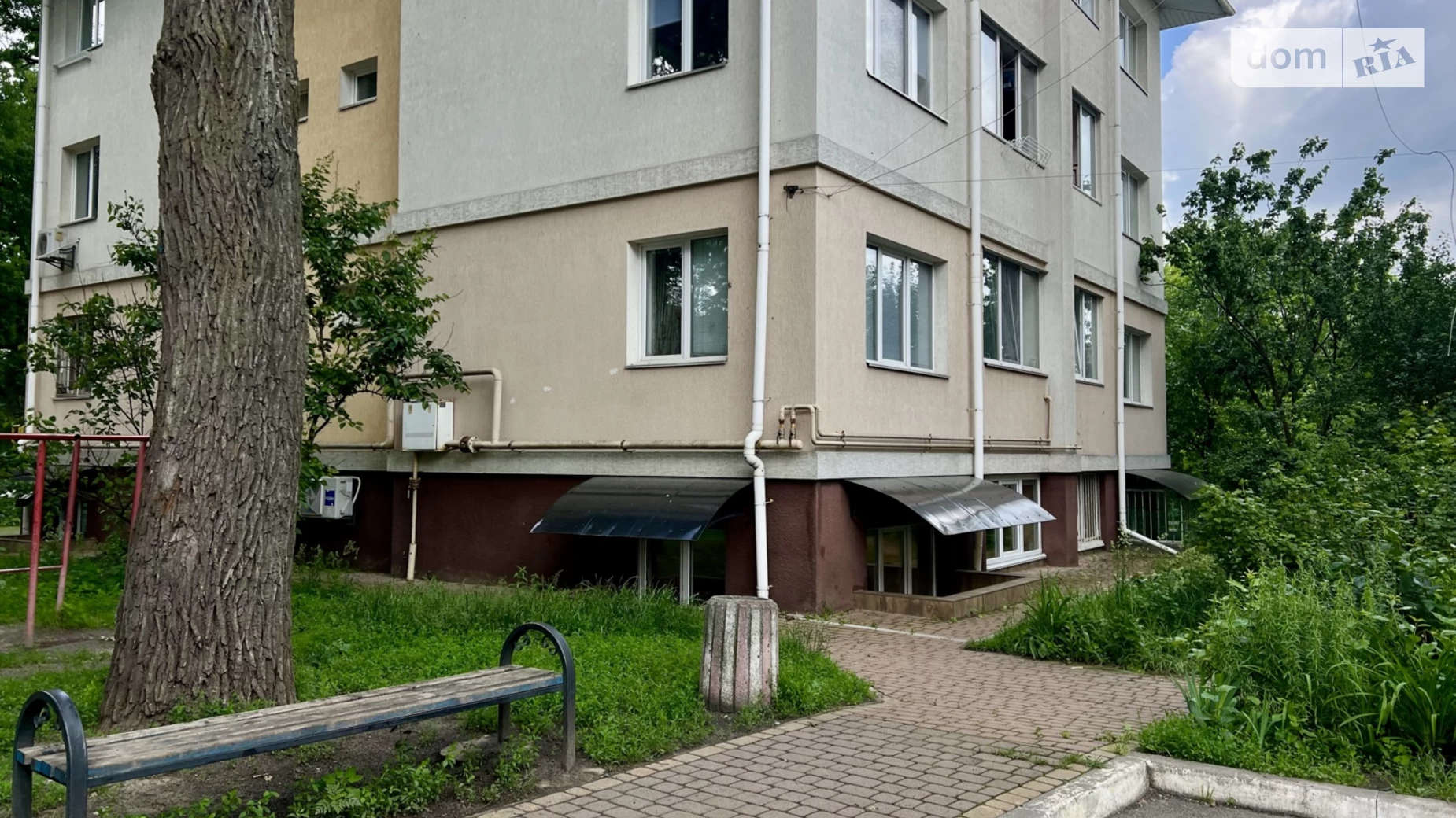 Продается 1-комнатная квартира 34 кв. м в Ворзеле, вул Кленова 2б/ - фото 2