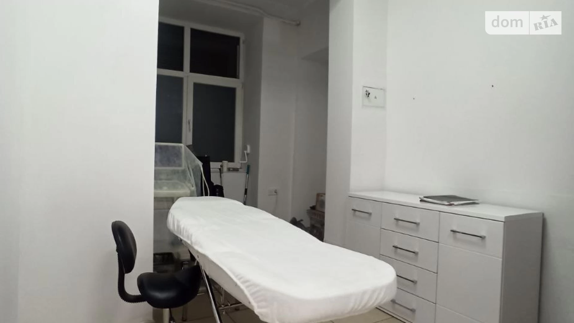 Сдается в аренду помещения свободного назначения 37 кв. м в 3-этажном здании, цена: 20000 грн - фото 3