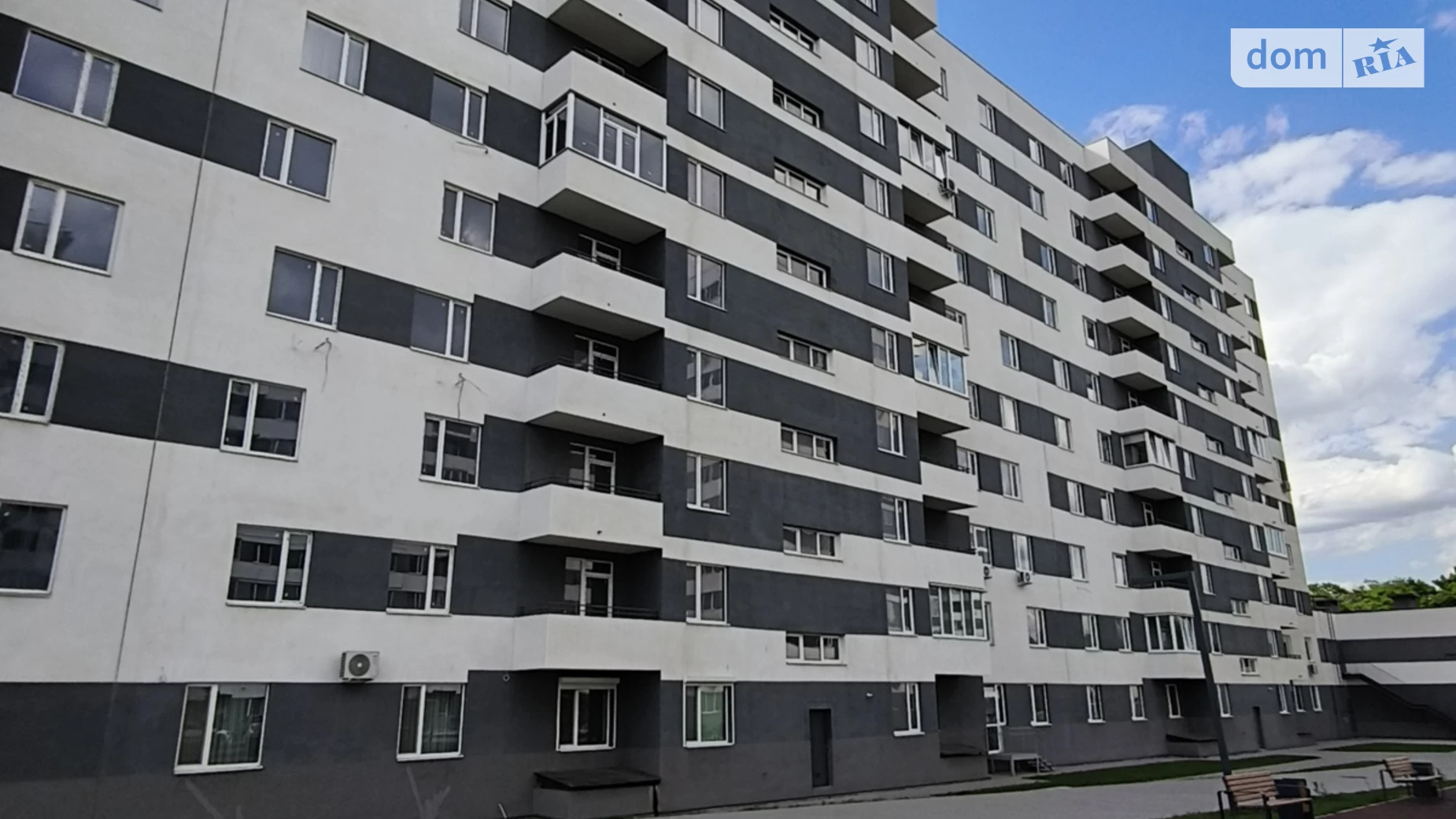 Продается 2-комнатная квартира 77 кв. м в Харькове, просп. Героев Харькова(Московский), 156 - фото 2