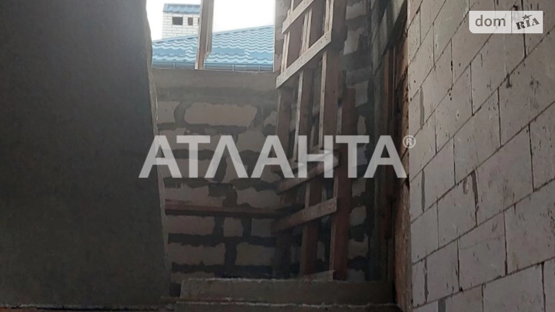 Продается дом на 2 этажа 340 кв. м с гаражом, цена: 220000 $ - фото 3