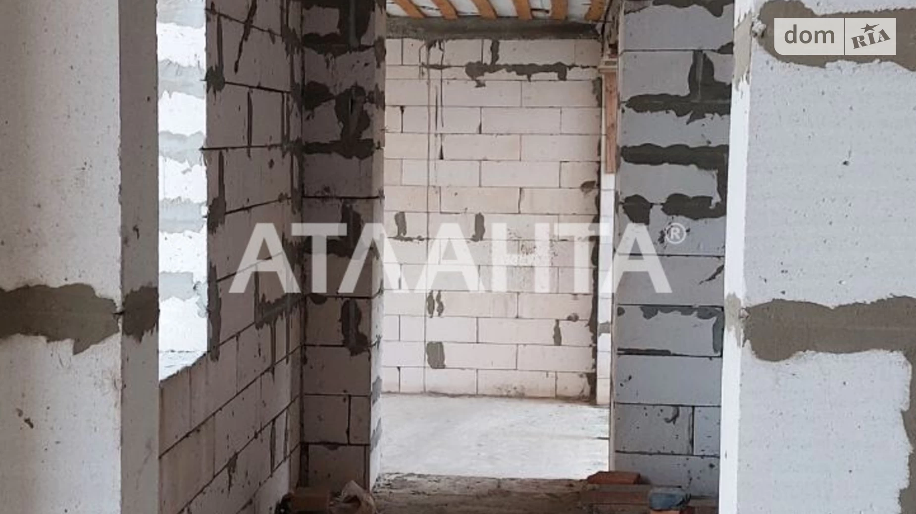 Продается дом на 2 этажа 340 кв. м с гаражом, цена: 220000 $ - фото 4