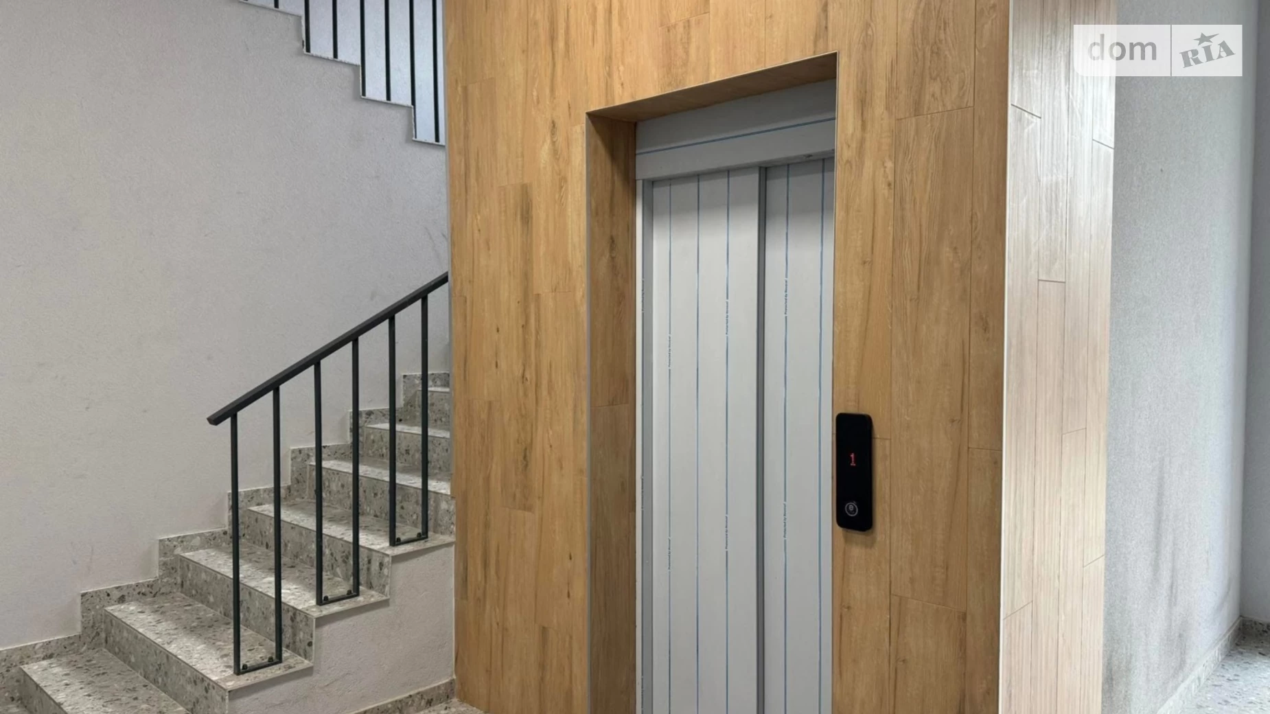Продается 2-комнатная квартира 75 кв. м в, цена: 105000 $ - фото 2