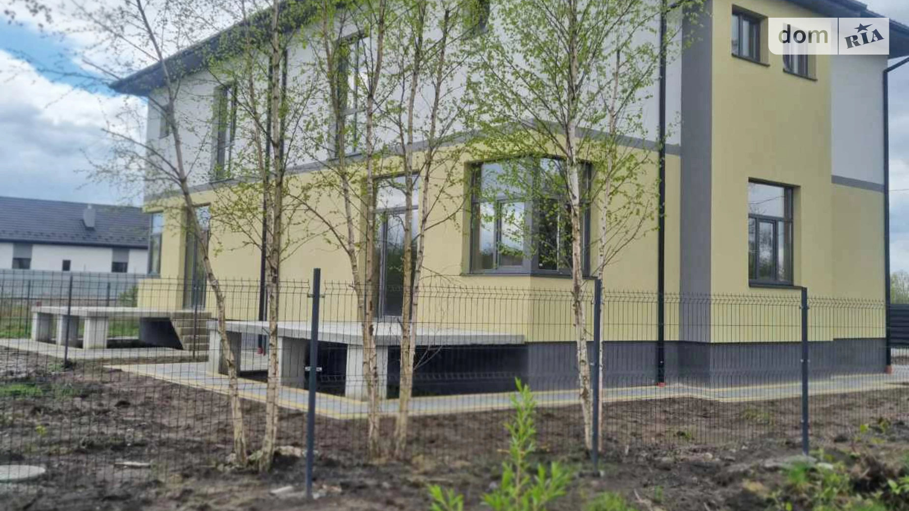 Продается дом на 2 этажа 170 кв. м с камином, цена: 146900 $ - фото 3
