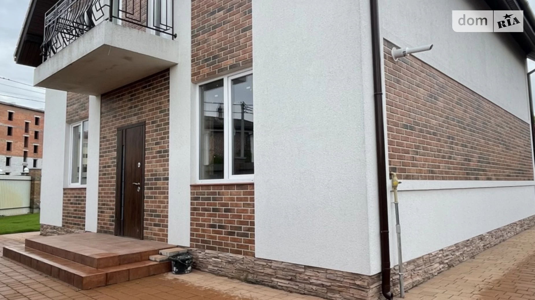 Продается дом на 2 этажа 150 кв. м с мансардой, цена: 150000 $ - фото 3