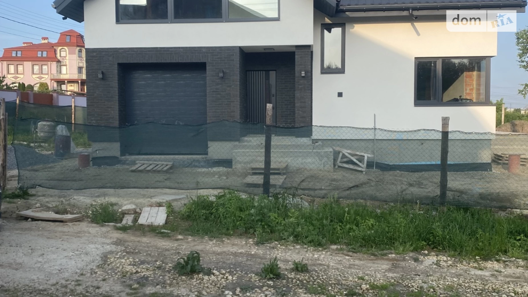 Продается дом на 2 этажа 185 кв. м с камином, цена: 175000 $ - фото 2