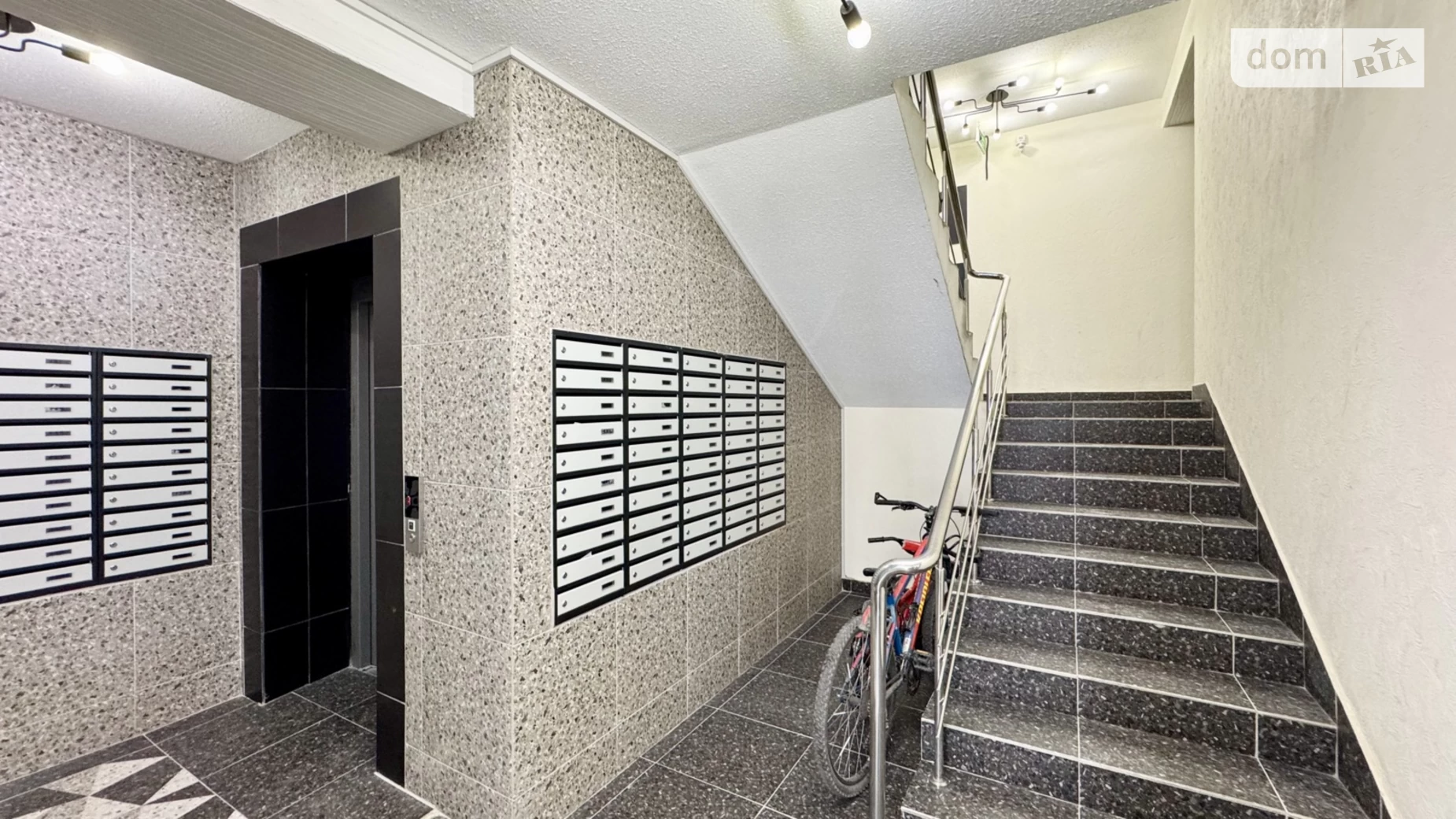 Продается 1-комнатная квартира 36.4 кв. м в, цена: 25000 $ - фото 3