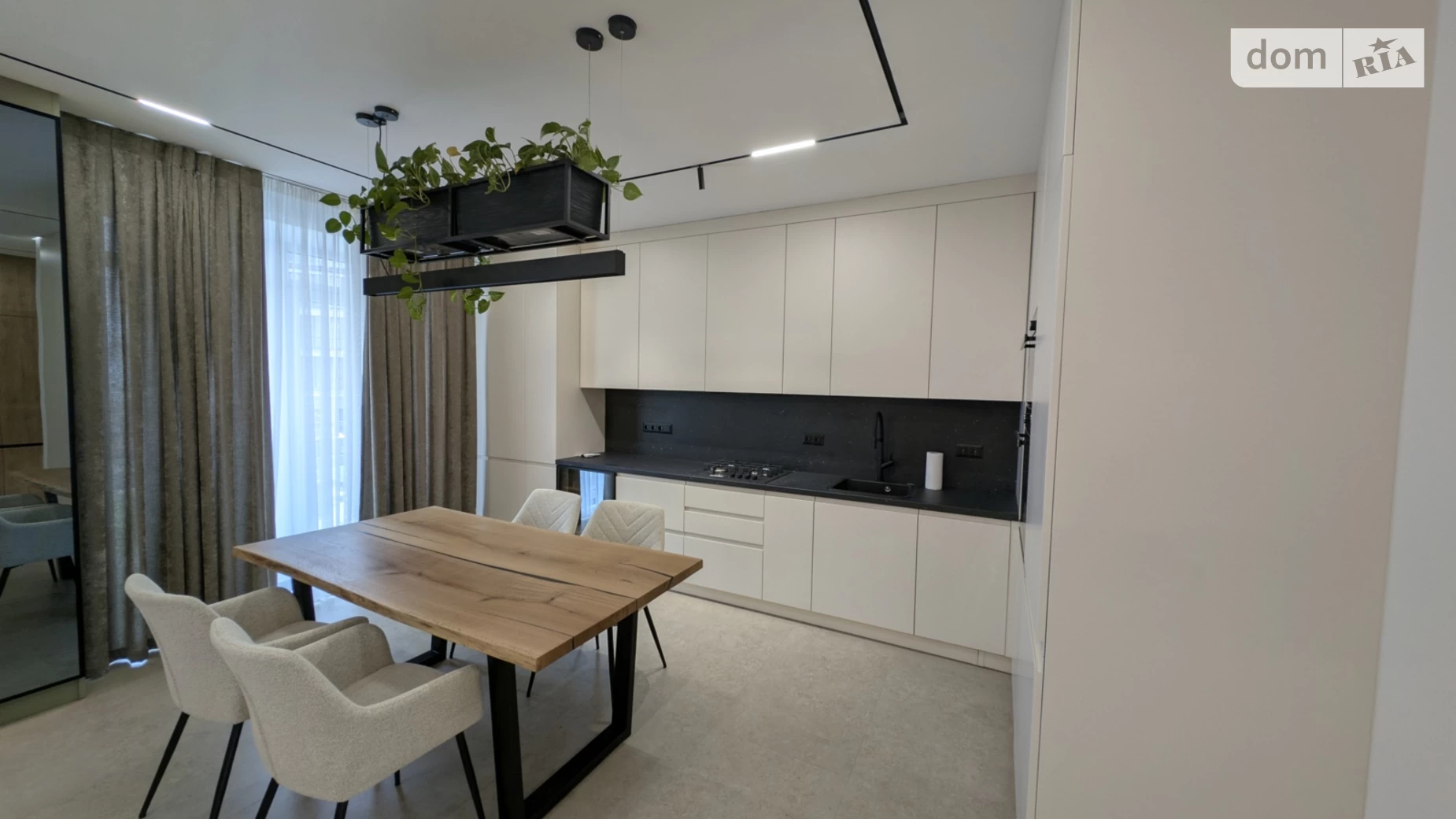 Продается 2-комнатная квартира 65.8 кв. м в Ивано-Франковске, цена: 155000 $ - фото 4