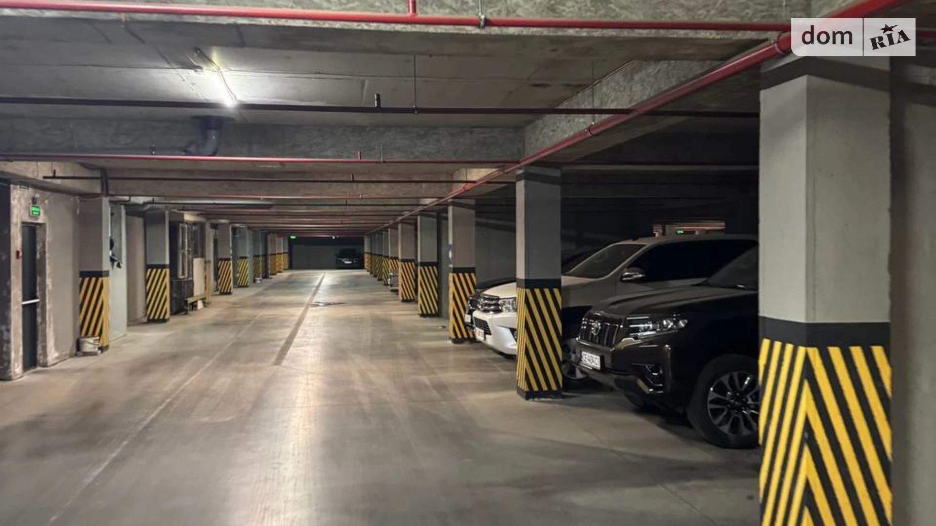 Продается подземный паркинг под легковое авто на 18 кв. м, цена: 16000 $ - фото 2