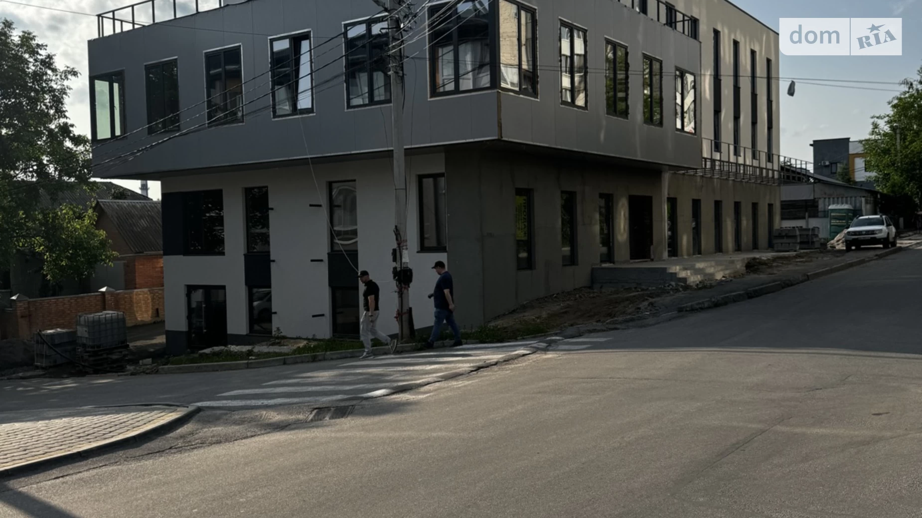 Продается помещения свободного назначения 70 кв. м в 3-этажном здании, цена: 210000 $ - фото 2