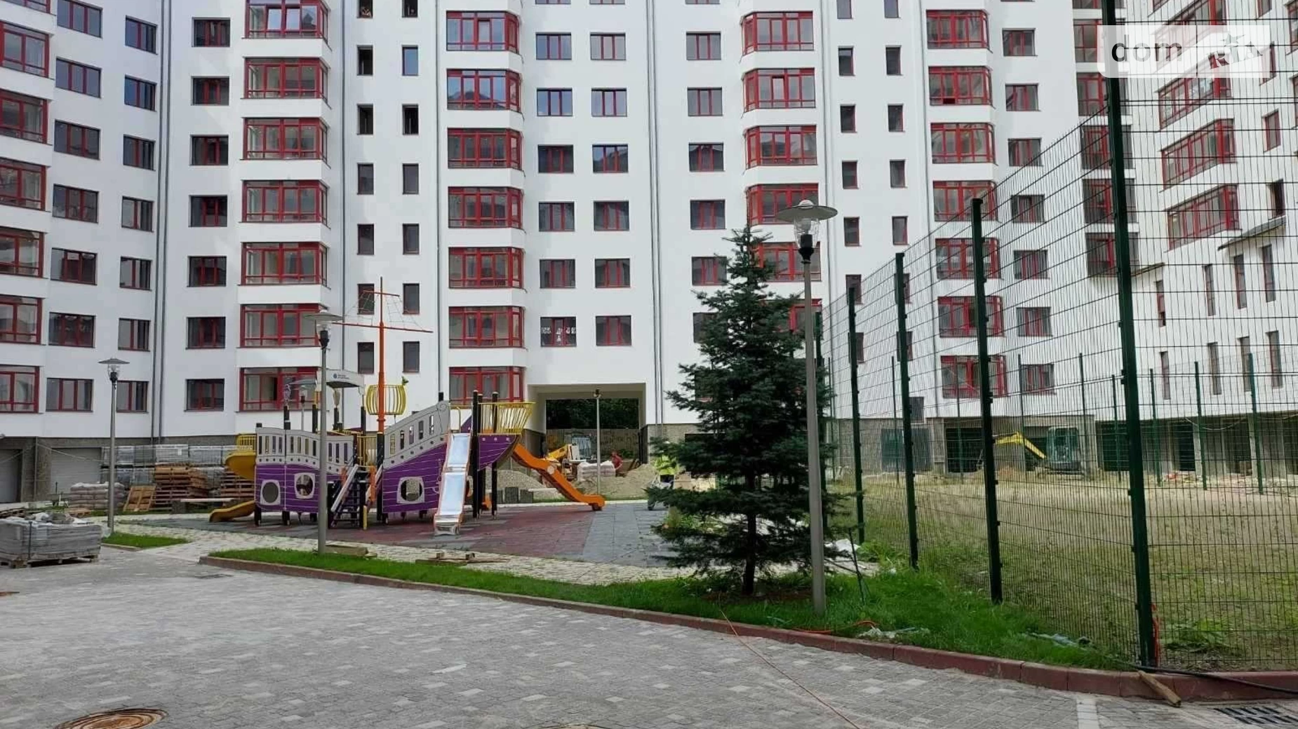Продається 2-кімнатна квартира 63.3 кв. м у Івано-Франківську, вул. Галицька, 141Б - фото 2