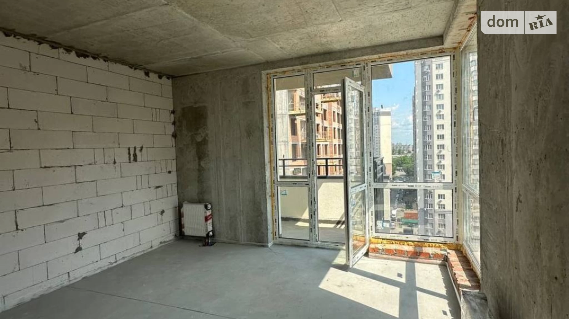 Продается 2-комнатная квартира 69.5 кв. м в Броварах, ул. Соборная, 25 - фото 2