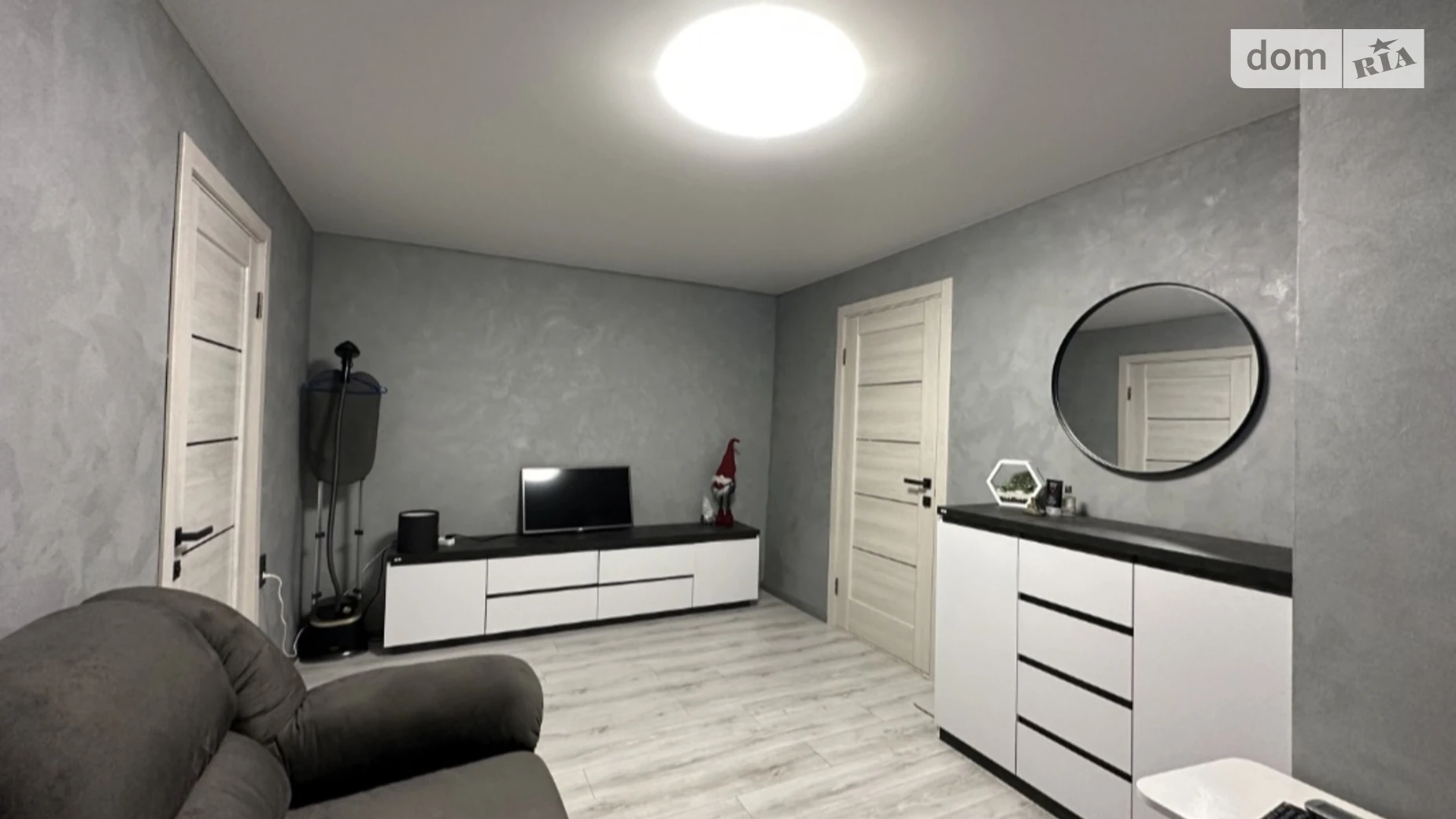 Продается 2-комнатная квартира 37.9 кв. м в, цена: 38500 $ - фото 2