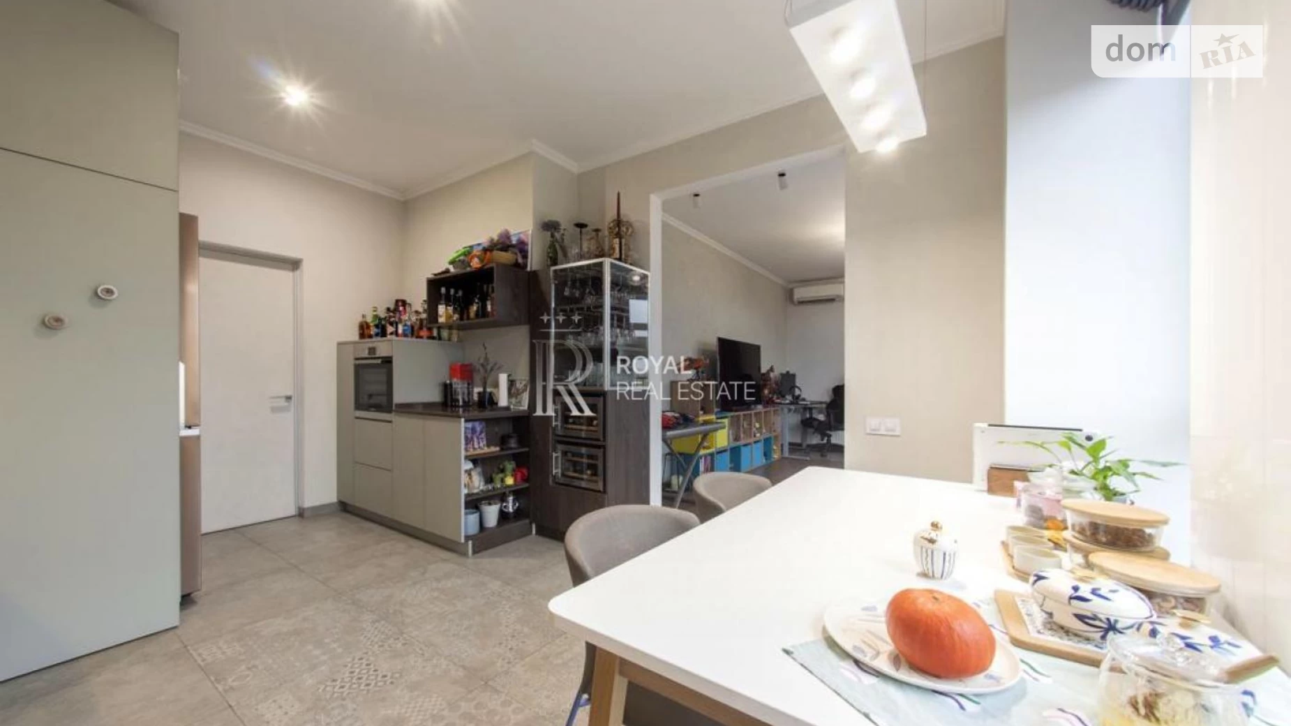 Продается 3-комнатная квартира 79 кв. м в Киеве, ул. Казимира Малевича, 48 - фото 2