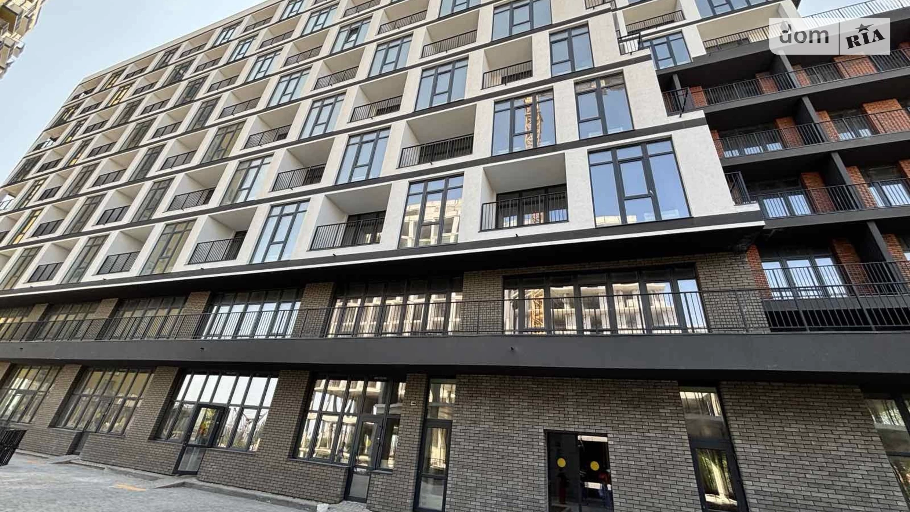 Продается 2-комнатная квартира 71 кв. м в Одессе, ул. Софиевская, 1А - фото 2