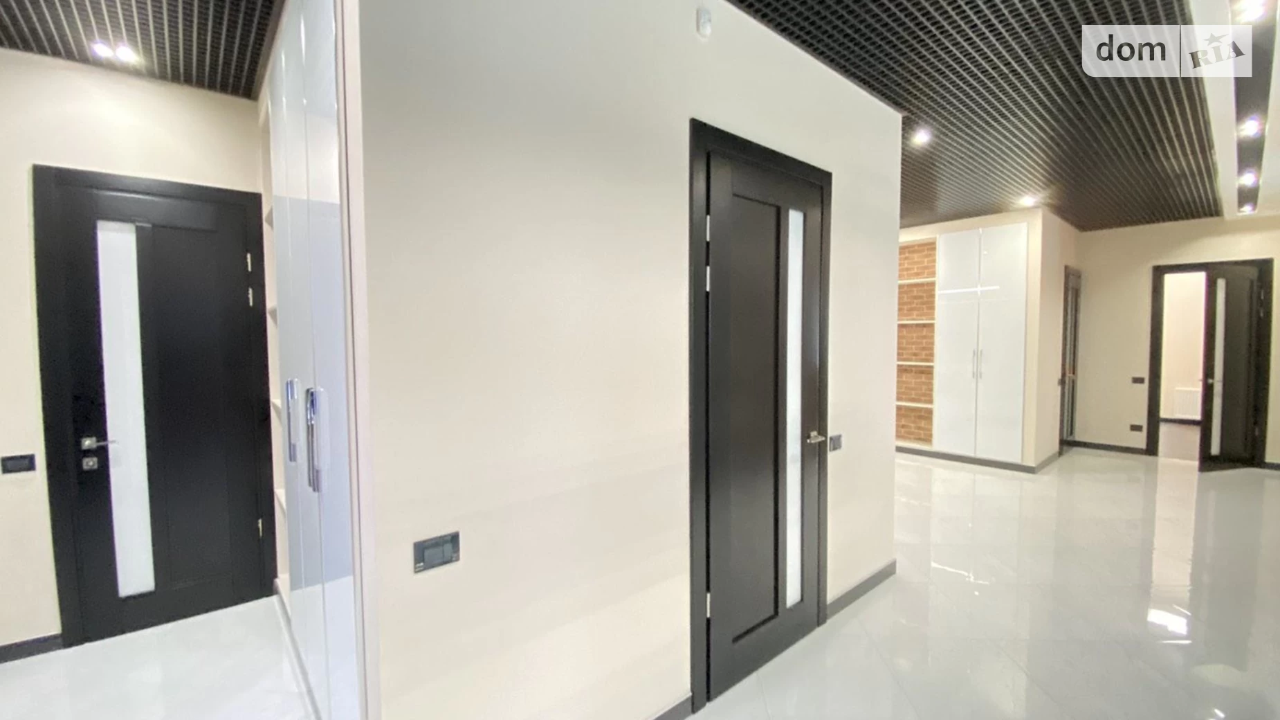 Здається в оренду офіс 200 кв. м в бізнес-центрі, цена: 5500 $ - фото 3