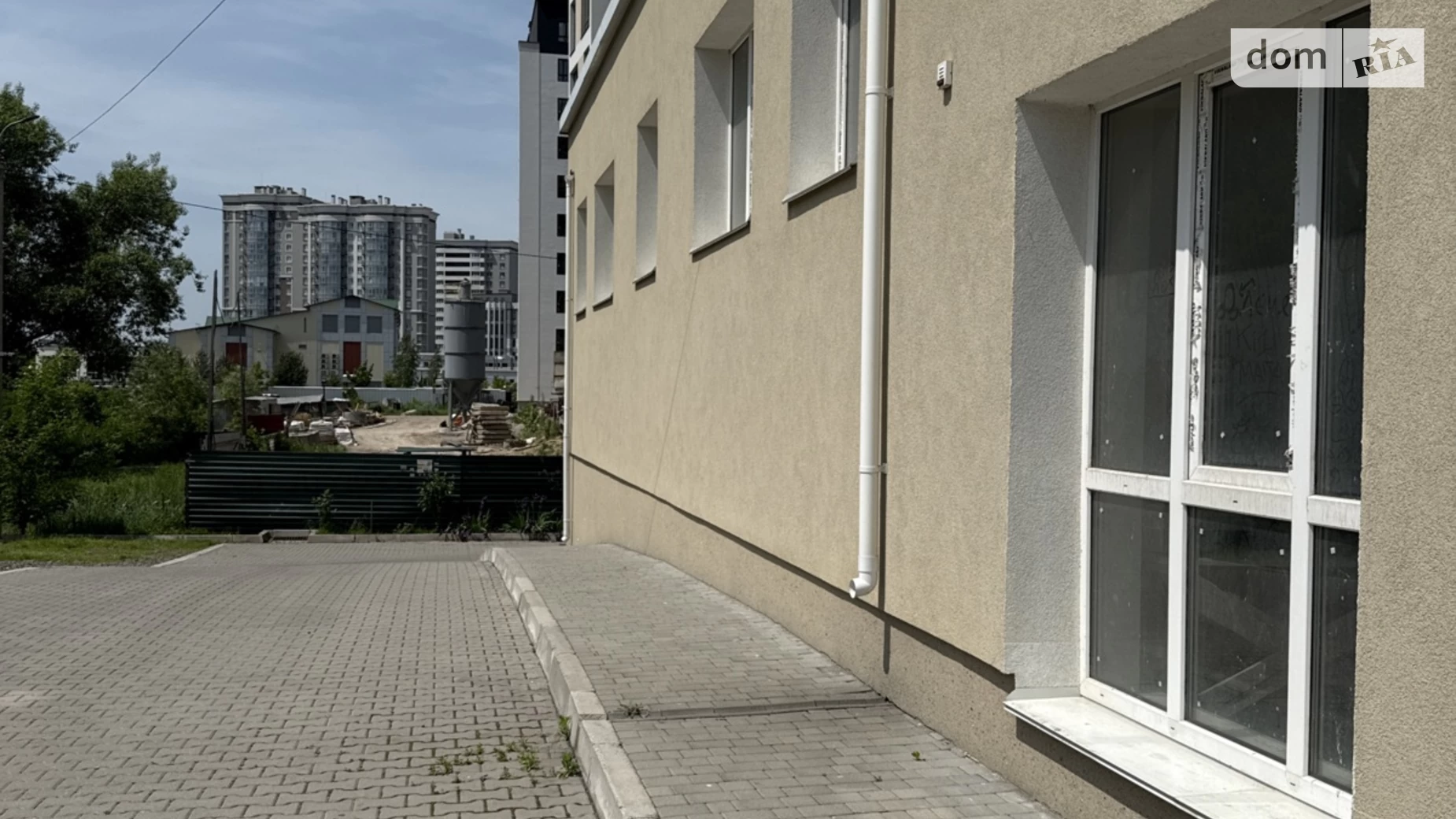 Продается помещения свободного назначения 234 кв. м в 2-этажном здании, цена: 163800 $ - фото 2