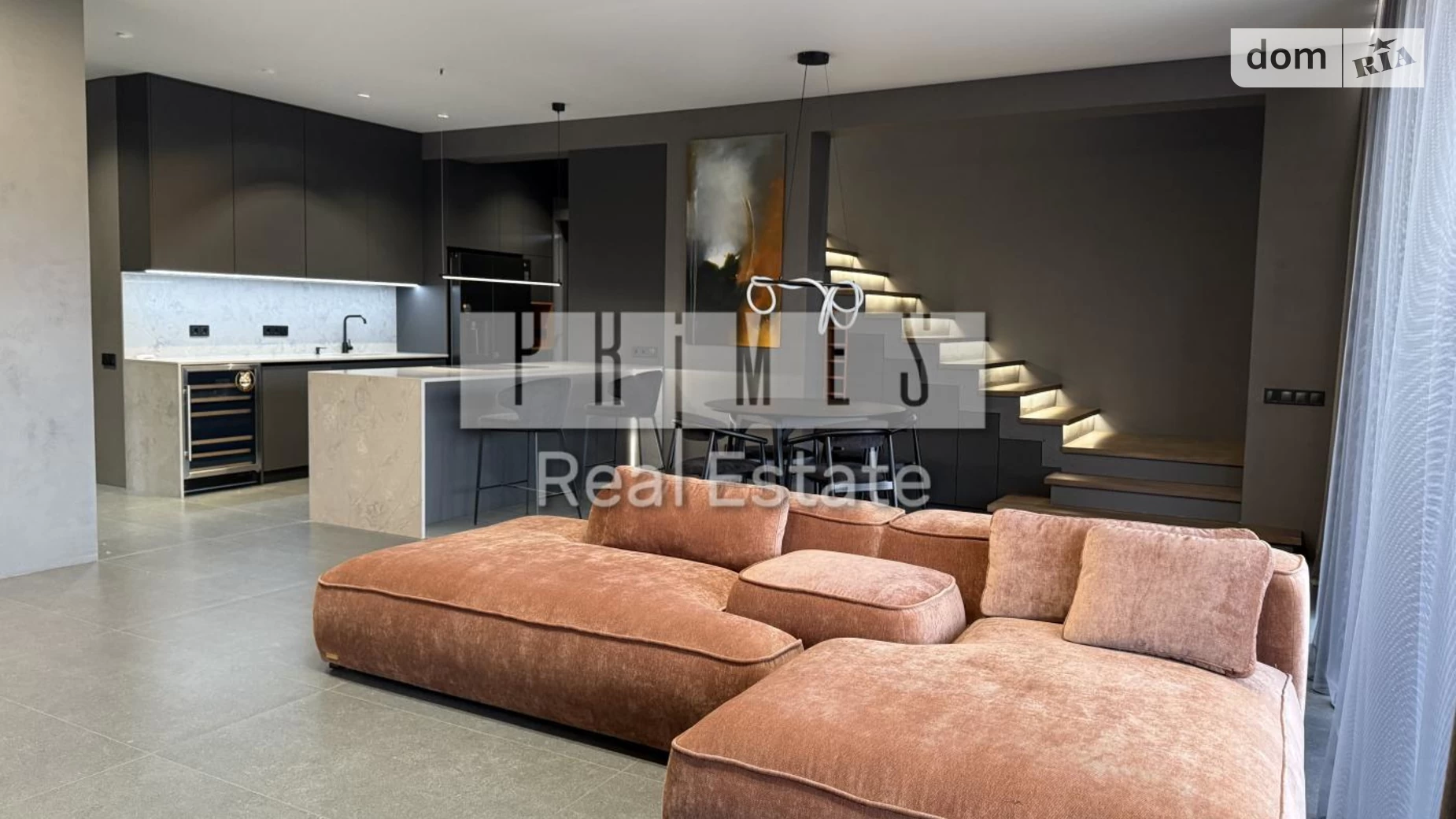 Сдается в аренду дом на 2 этажа 178 кв. м с верандой, цена: 3500 $ - фото 2