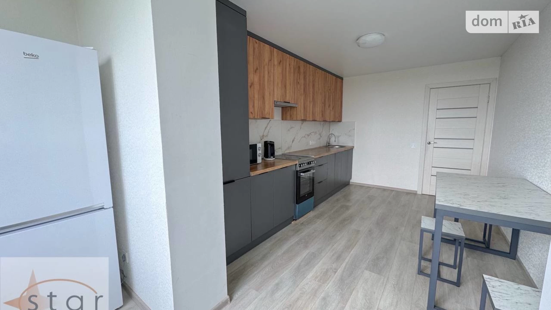 Продается 1-комнатная квартира 45.5 кв. м в, цена: 45000 $ - фото 2