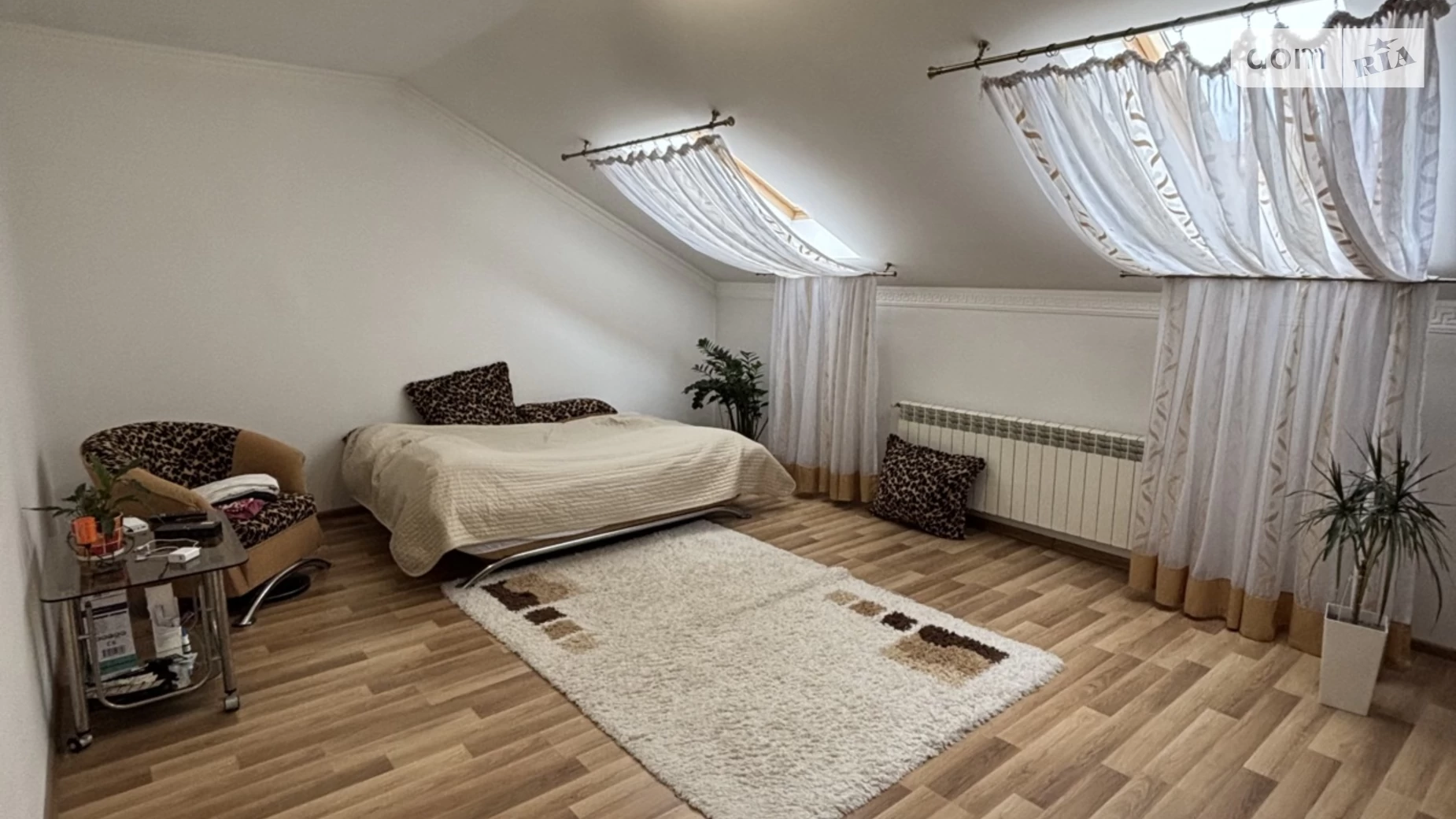 Продается 2-комнатная квартира 77.8 кв. м в Ужгороде, цена: 79000 $ - фото 2
