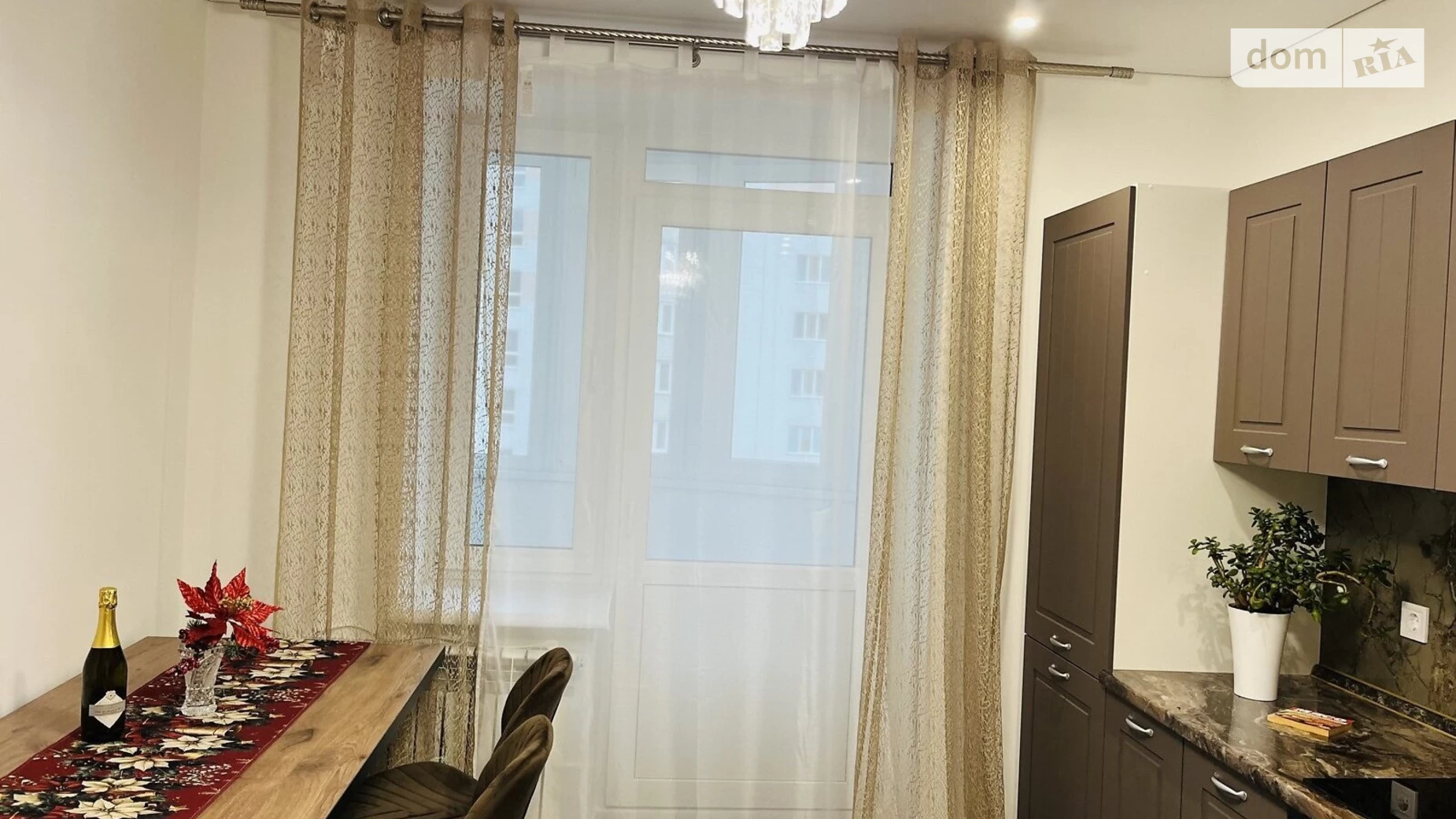 Продается 3-комнатная квартира 98 кв. м в Виннице, ул. Александровская - фото 2
