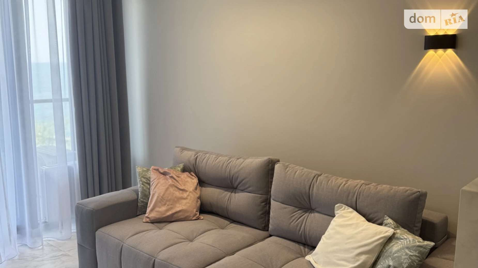 Продается 1-комнатная квартира 55 кв. м в Одессе, ул. 13 станция Большого Фонтана, 153Д - фото 3