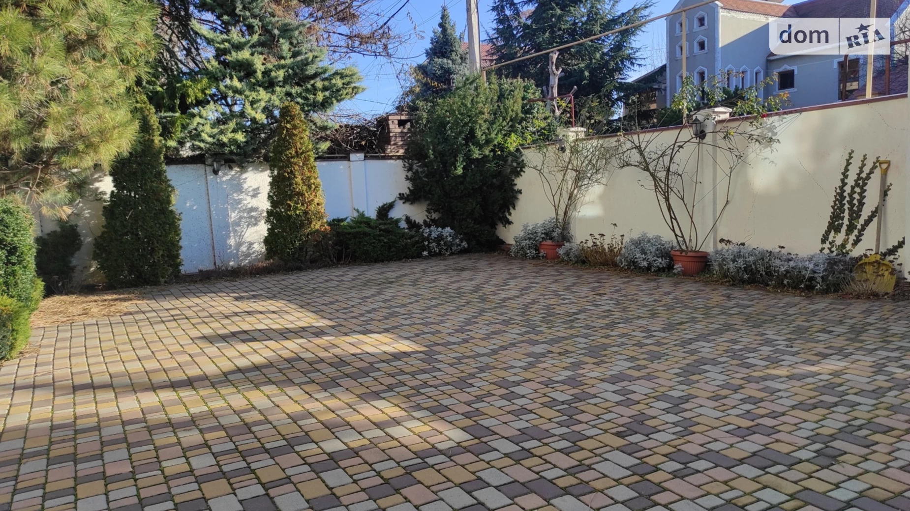 Продается дом на 2 этажа 240 кв. м с балконом, цена: 670000 $ - фото 3