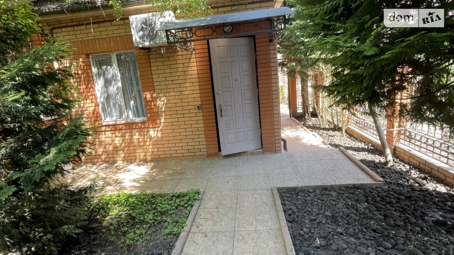Сдается в аренду дом на 2 этажа 250 кв. м с мансардой, цена: 1200 $ - фото 2