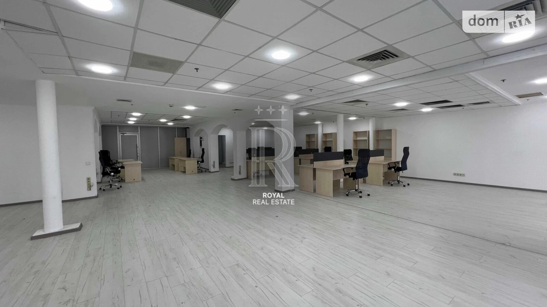 Сдается в аренду офис 234 кв. м в бизнес-центре, цена: 4680 $ - фото 3