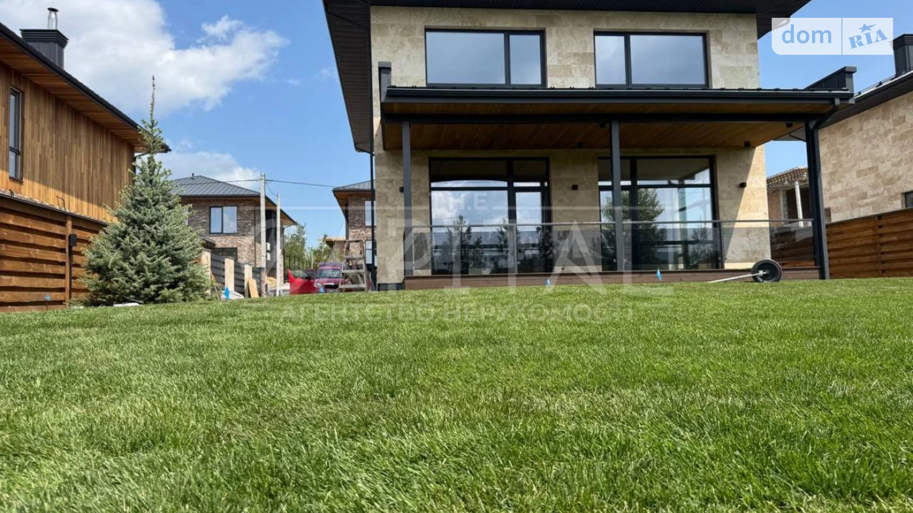 Продается дом на 2 этажа 198 кв. м с верандой, цена: 590000 $ - фото 3