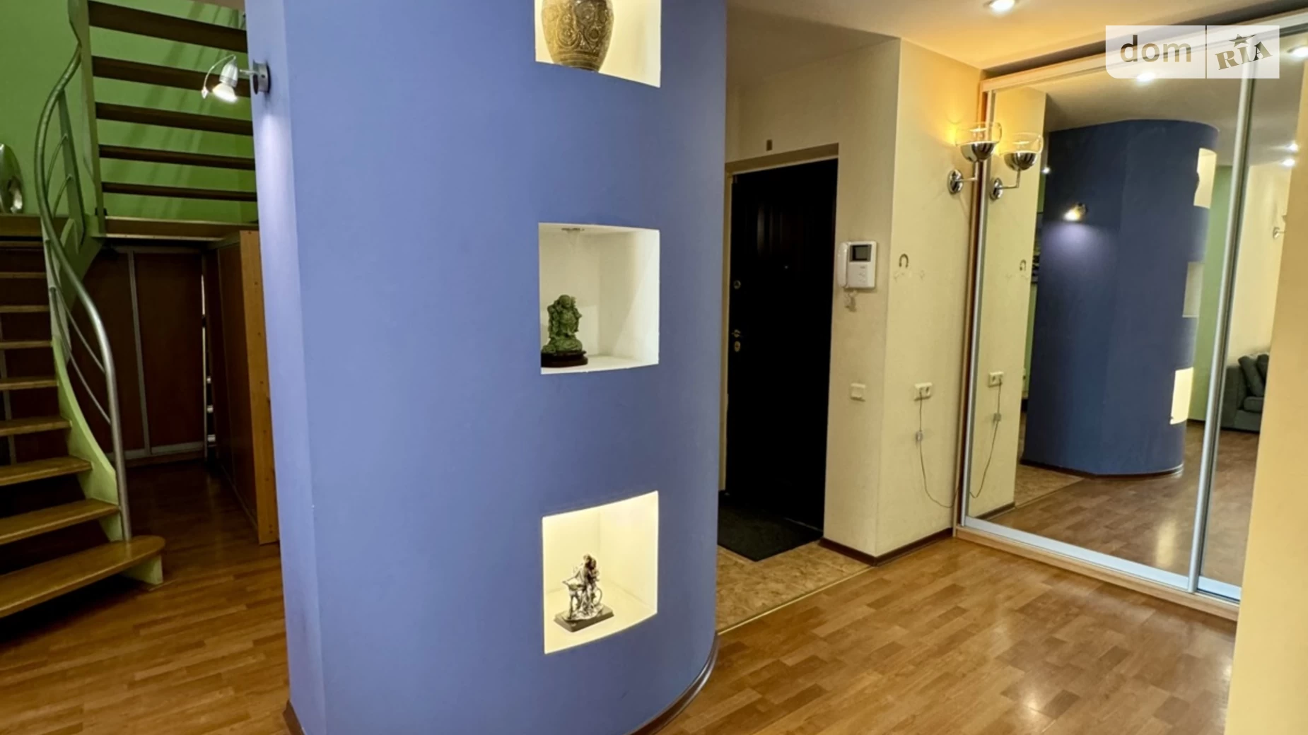 Продается 4-комнатная квартира 239.9 кв. м в Одессе - фото 4