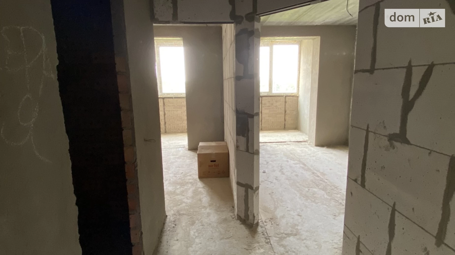 Продается 1-комнатная квартира 39 кв. м в, цена: 32000 $ - фото 3
