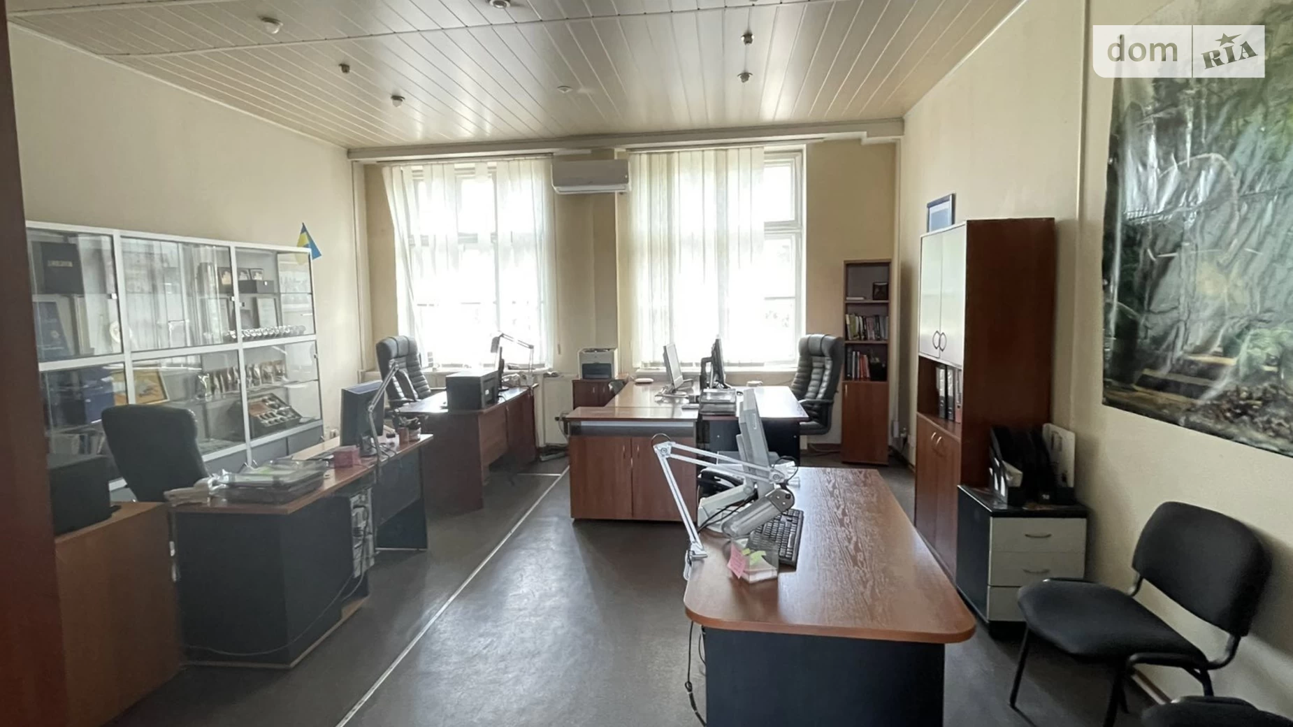 Сдается в аренду офис 448.3 кв. м в бизнес-центре, цена: 37657 грн - фото 5