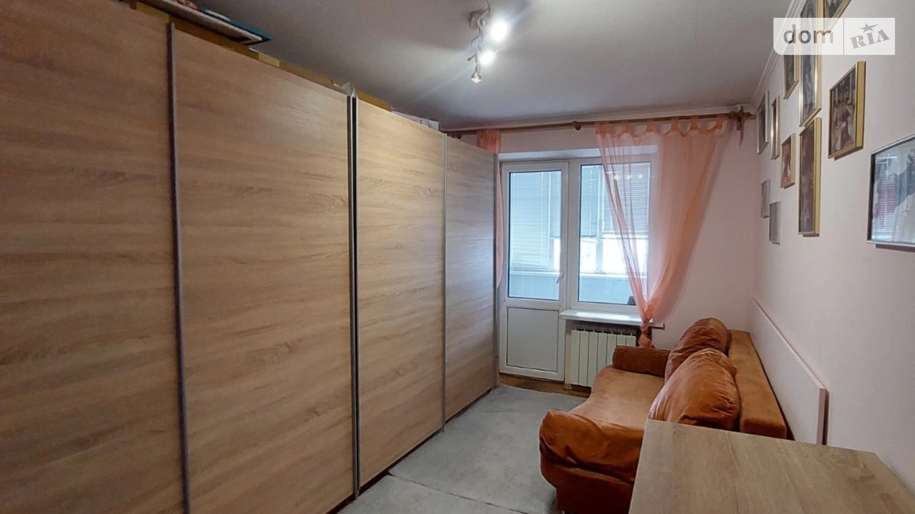 3-комнатная квартира 67.4 кв. м в Луцке, просп. Возрождение, 14А - фото 2