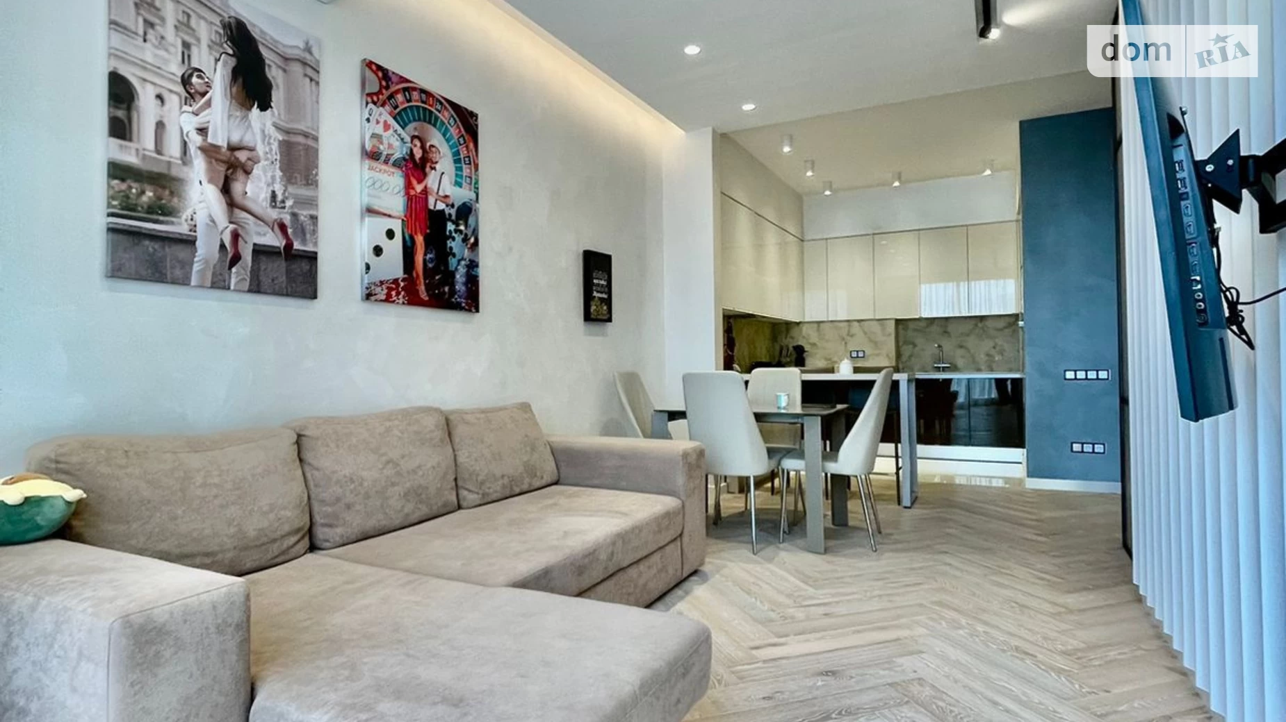 Продается 1-комнатная квартира 74.4 кв. м в Одессе, бул. Французский, 85/5 - фото 4
