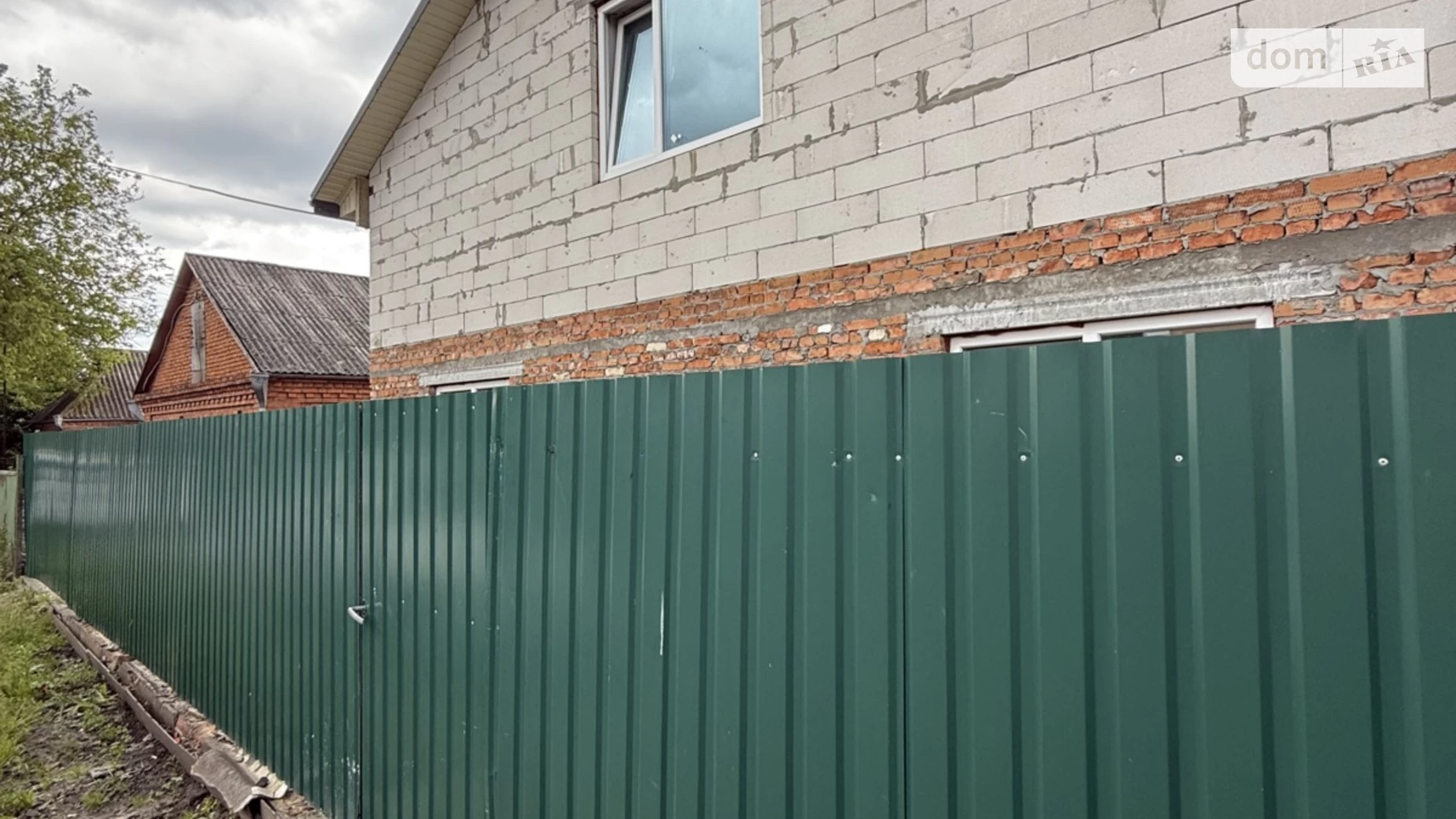 Продается дом на 2 этажа 190 кв. м с подвалом, цена: 105000 $ - фото 3