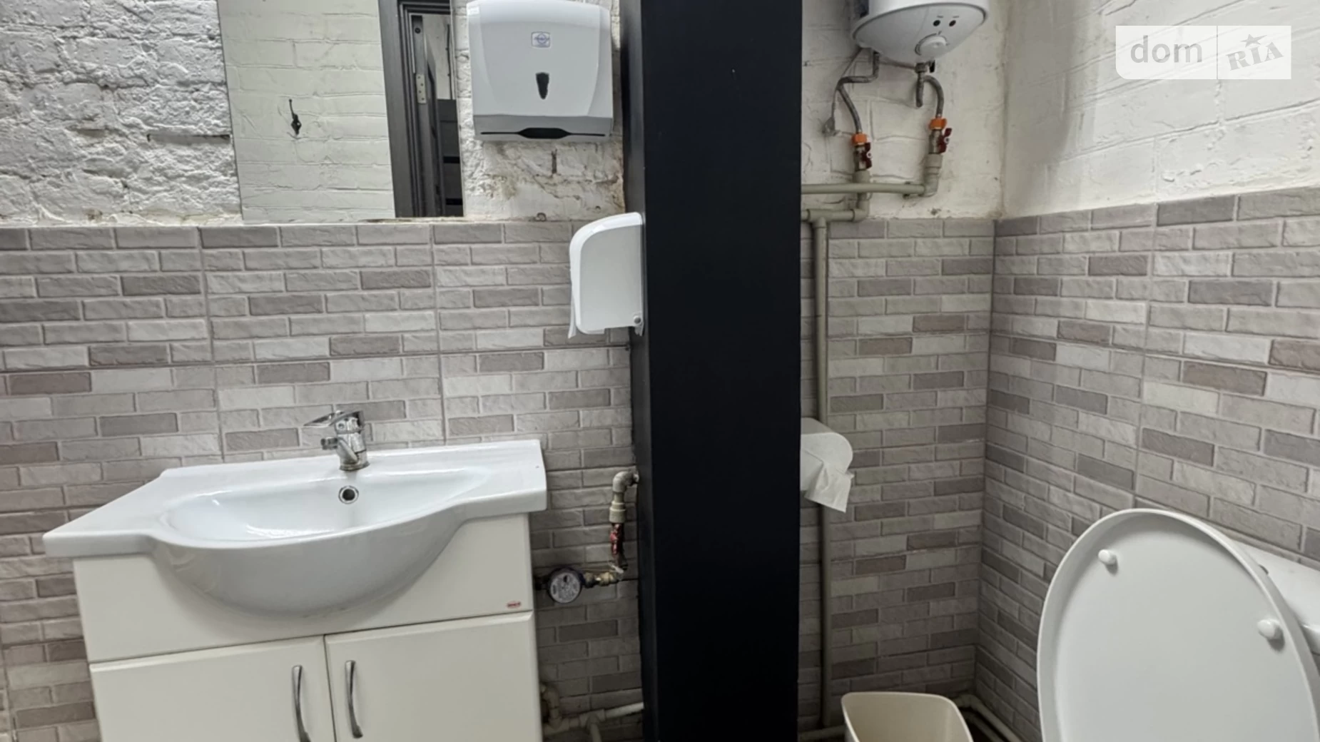 Сдается в аренду офис 150 кв. м в бизнес-центре, цена: 15000 грн - фото 3