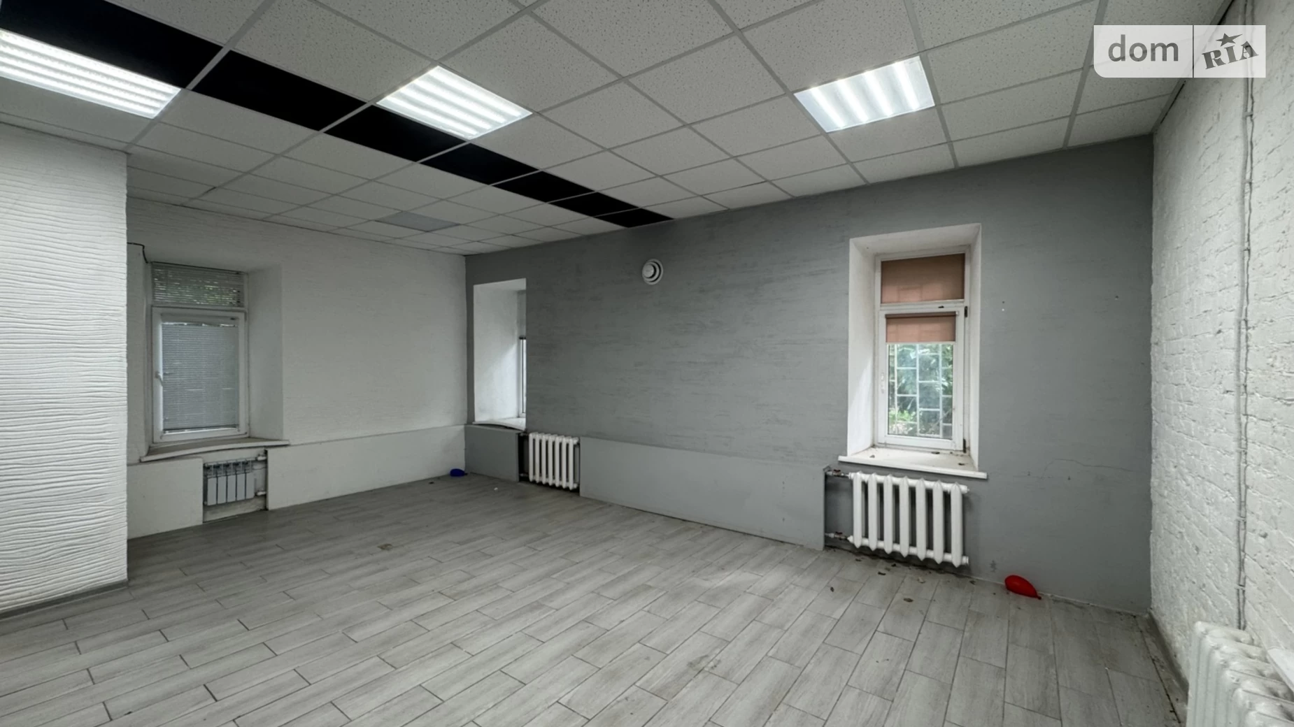 Сдается в аренду офис 150 кв. м в бизнес-центре, цена: 15000 грн - фото 2