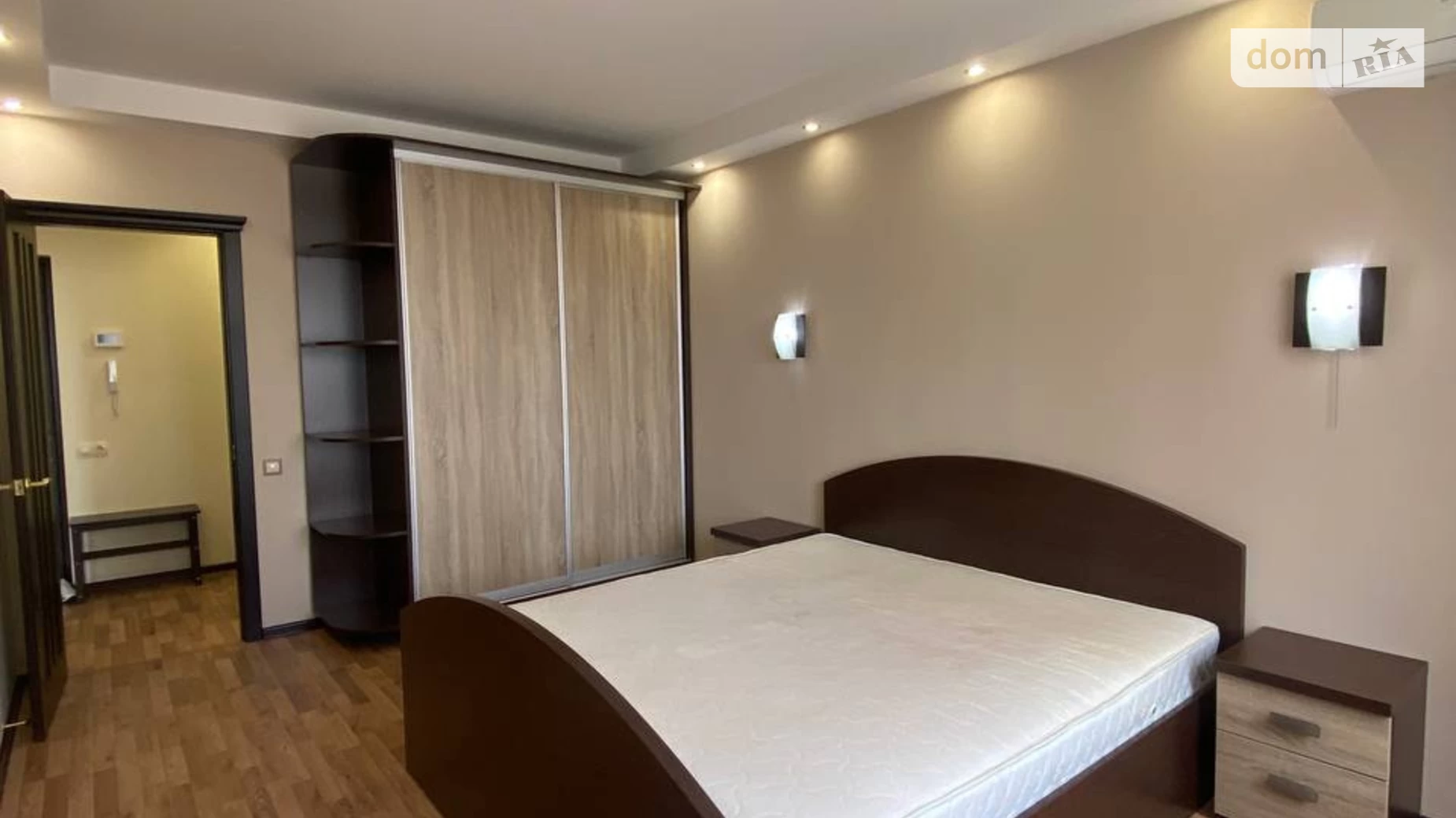Продается 1-комнатная квартира 41 кв. м в Одессе, мас. Радужный, 6 - фото 4